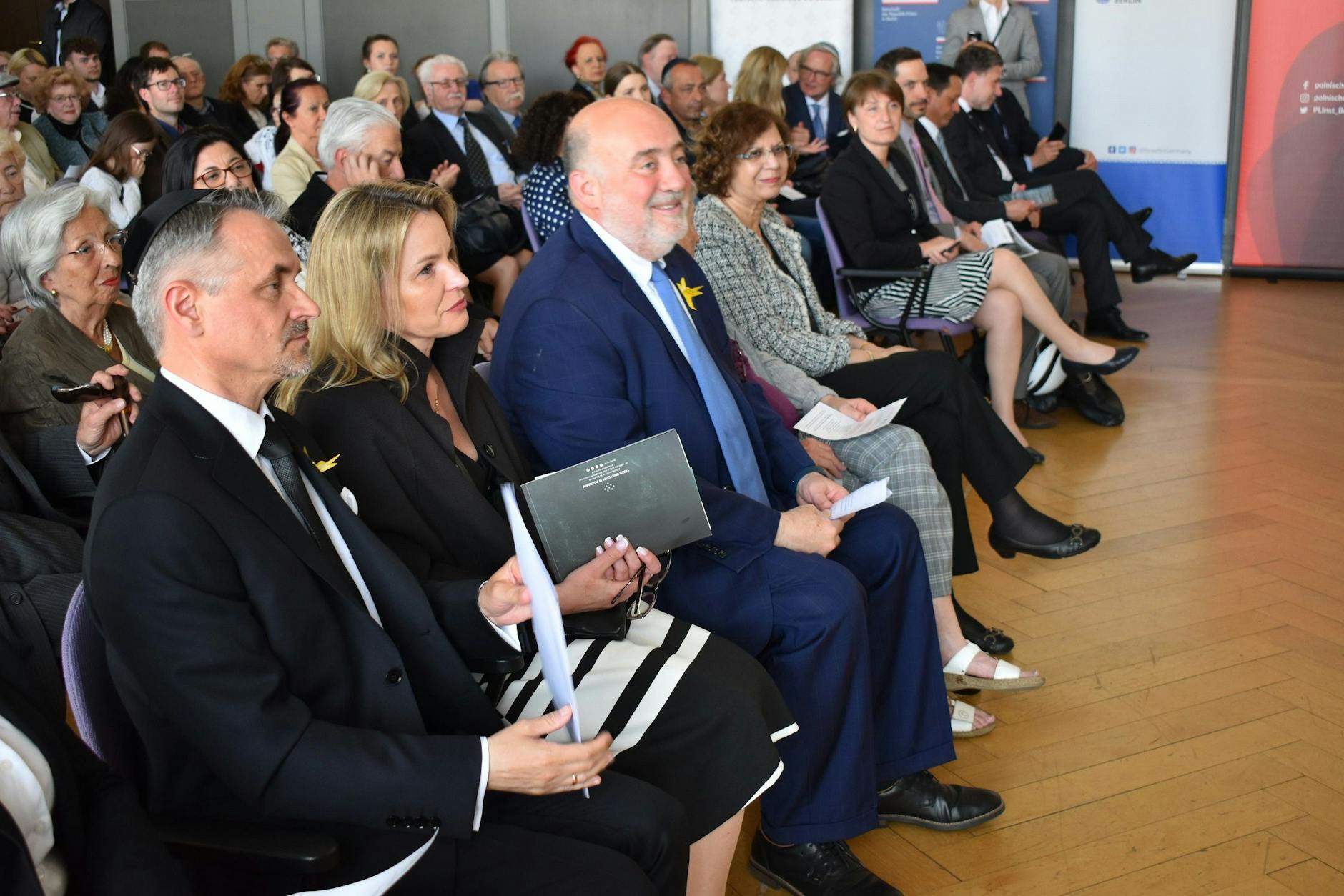Polens Botschafter Dariusz Pawlos (l.) und Israels Botschafter Ron Prosor (r.)