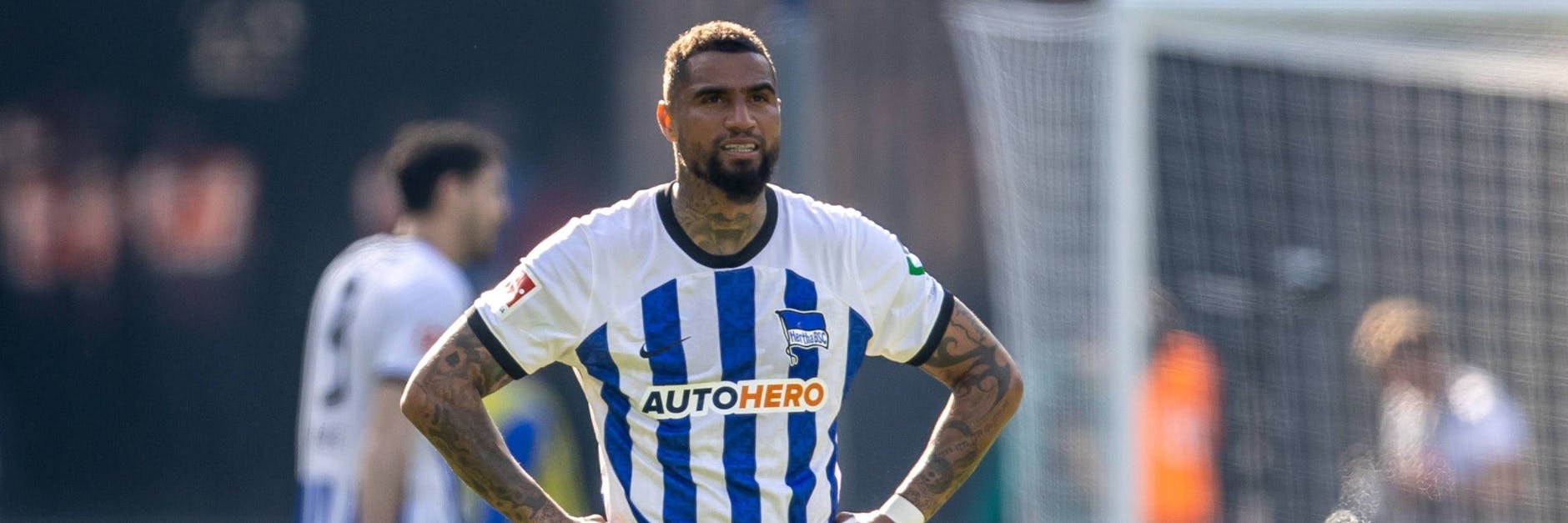 Nicht nur Kevin-Prince Boateng (36) wird seine Karriere bei Hertha BSC diesen Sommer beenden. Auch der Trikotsponsor Autohero steigt aus.