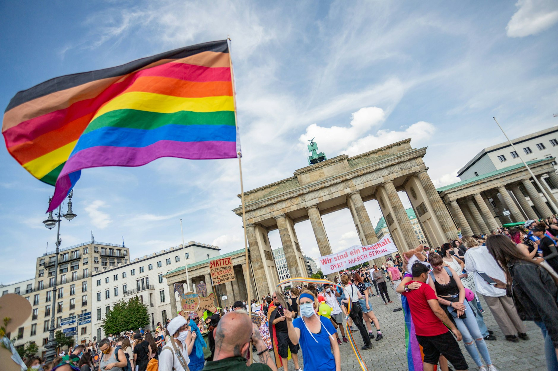 Am 17. Mai finden in vielen Städten Aktionen für mehr LGBTQ-Sichtbarkeit statt.