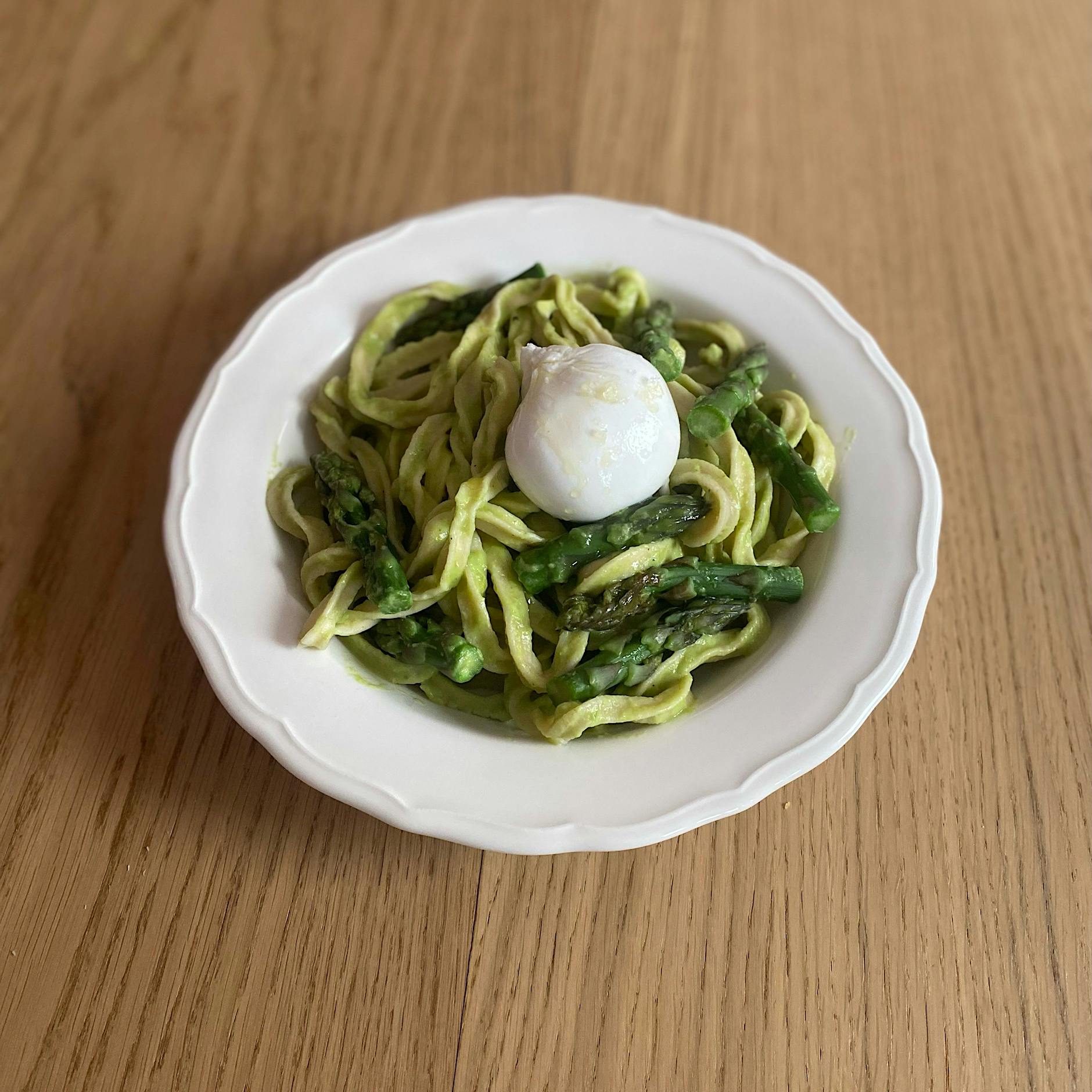 Mitten in der Spargelzeit: Diese tolle Spargelpasta bringt Abwechslung