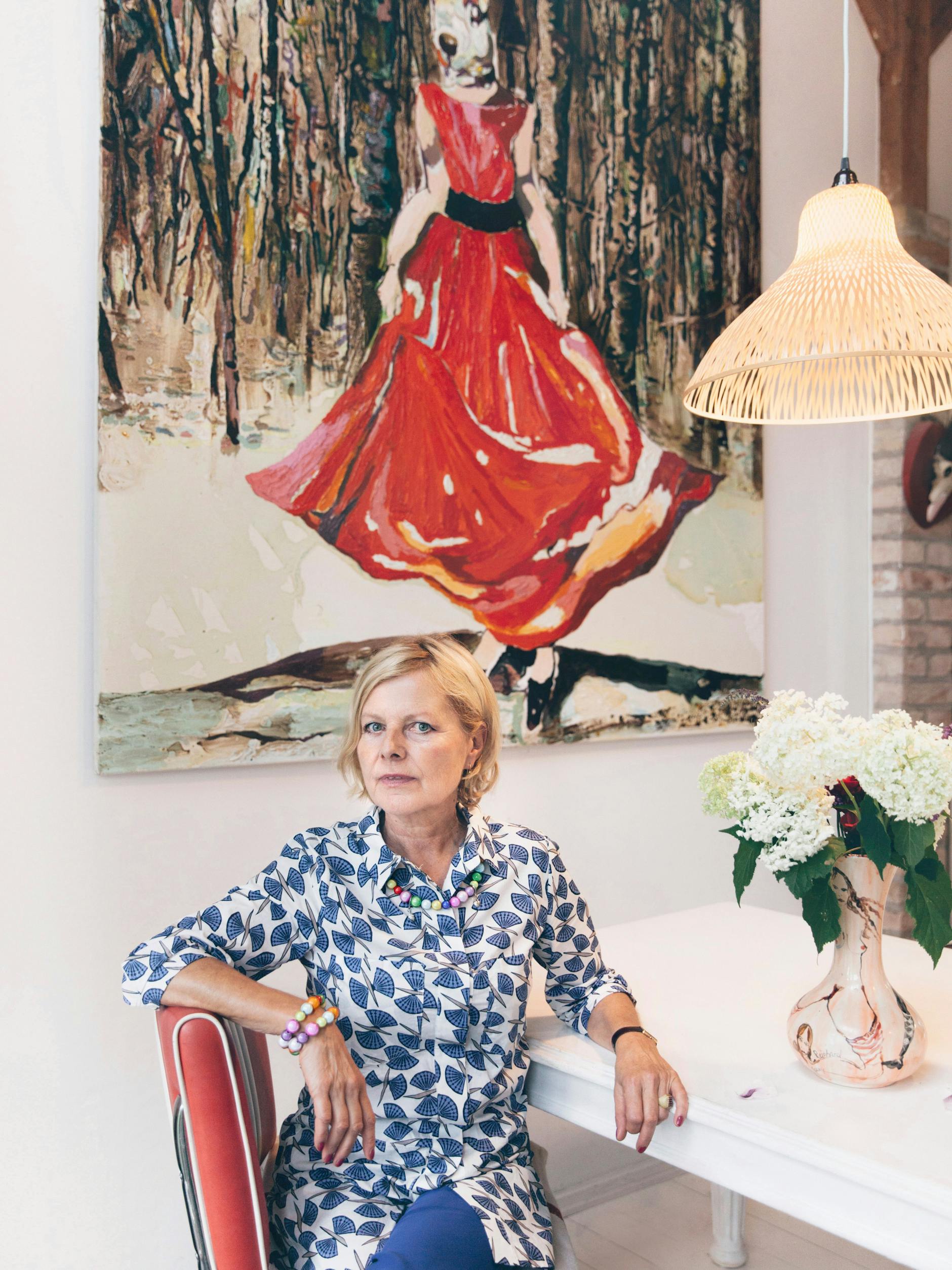 Die Malerin Cornelia Schleime in ihrem Wohn-Atelier in Prenzlauer Berg