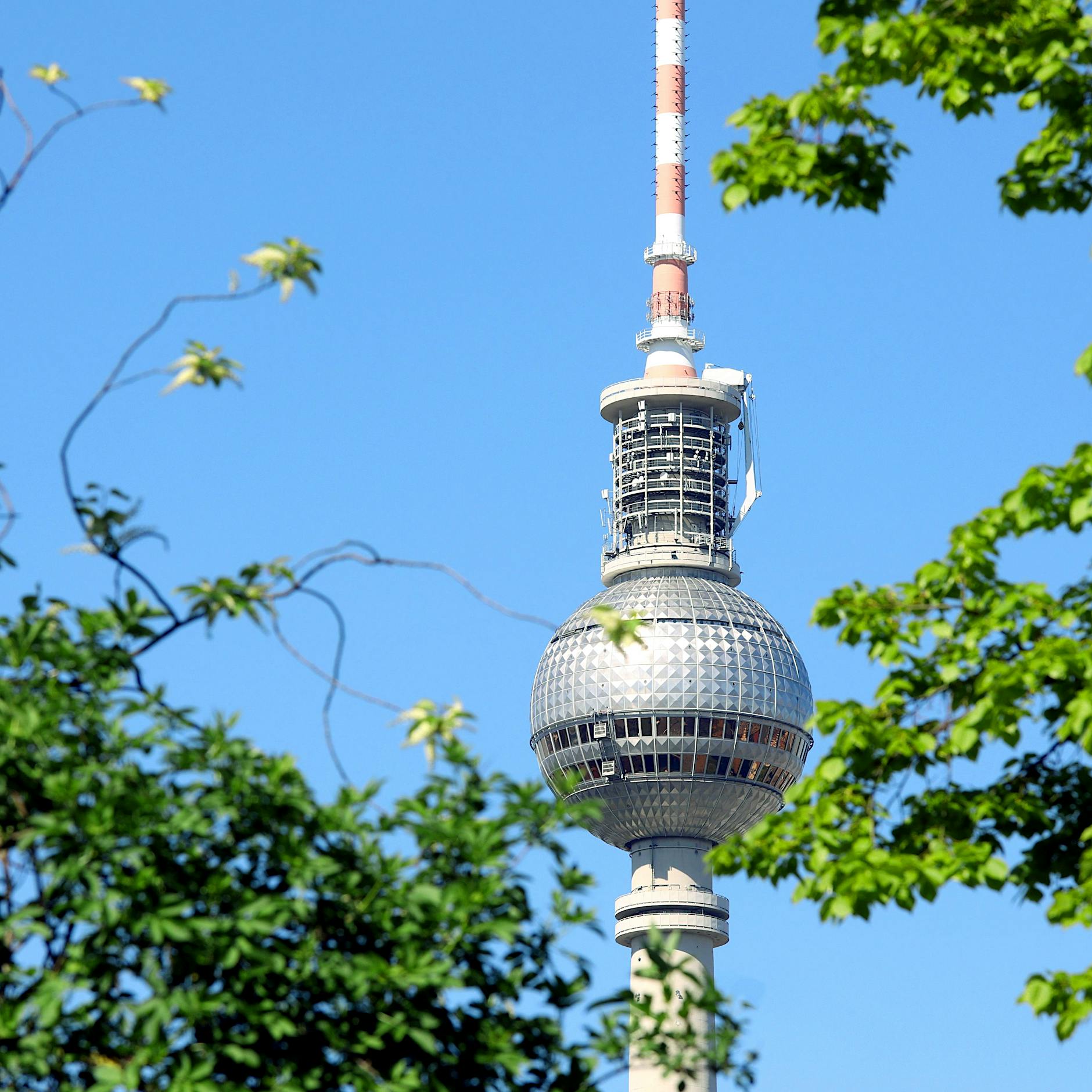 So wird das Wetter in Berlin: Heiterer Feiertag und Sommer am Wochenende
