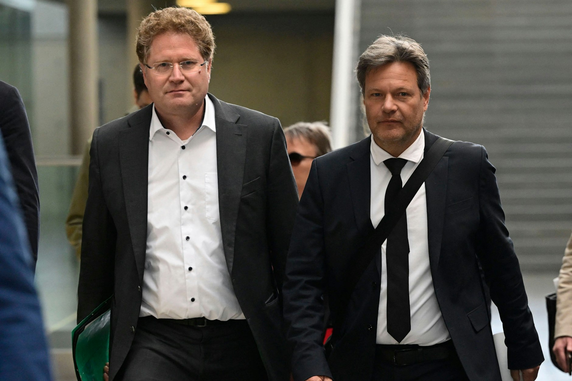 Patrick Graichen (l.) hat seinem Minister Robert Habeck schwer geschadet.