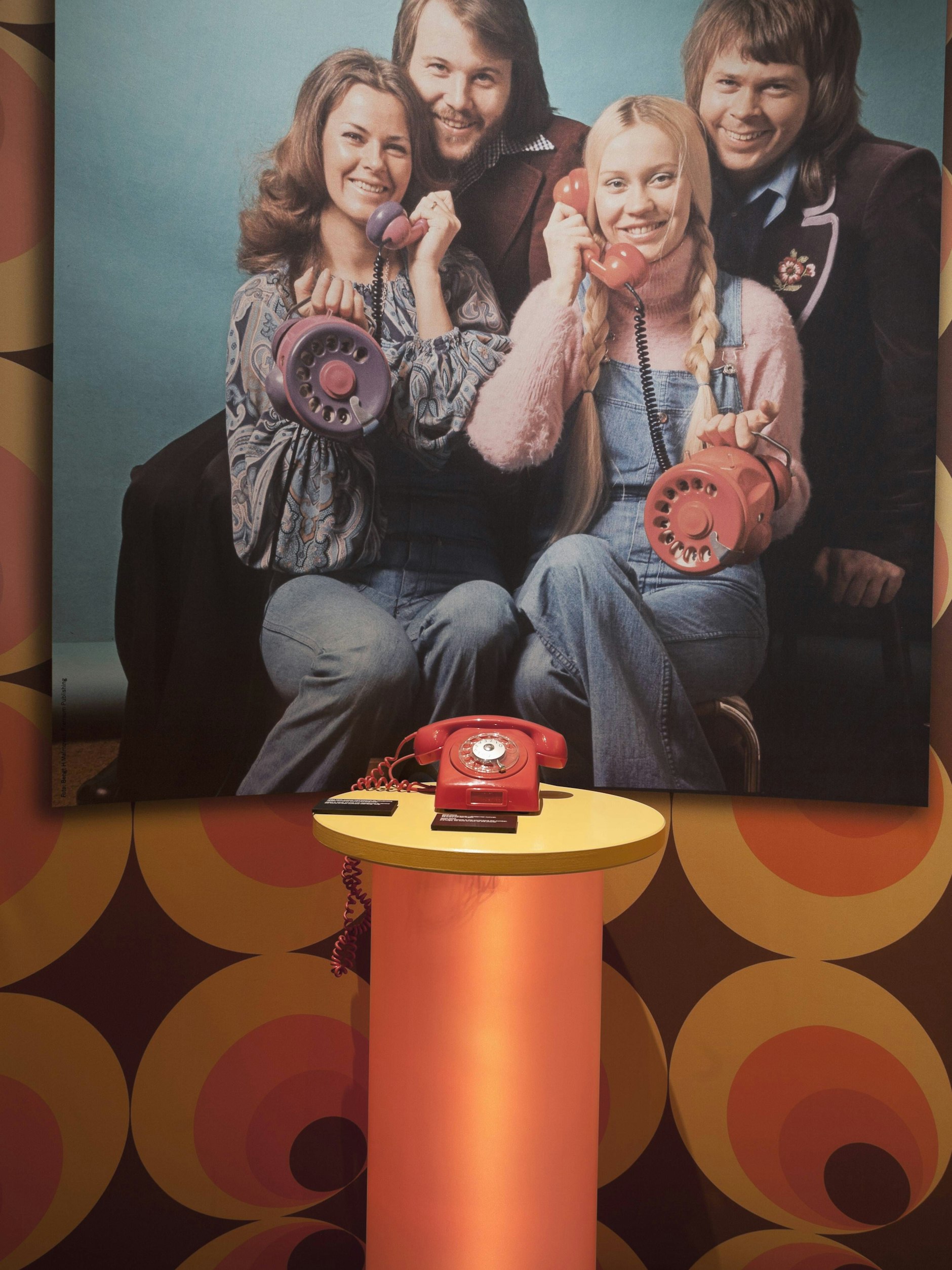 Die Nummer dieses öffentlichen Telefons in Stockholm haben nur die Mitglieder von ABBA.