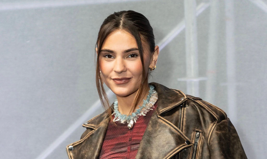 Stefanie Giesinger trägt nur einen Gürtel: Fans erkennen sie kaum wieder
