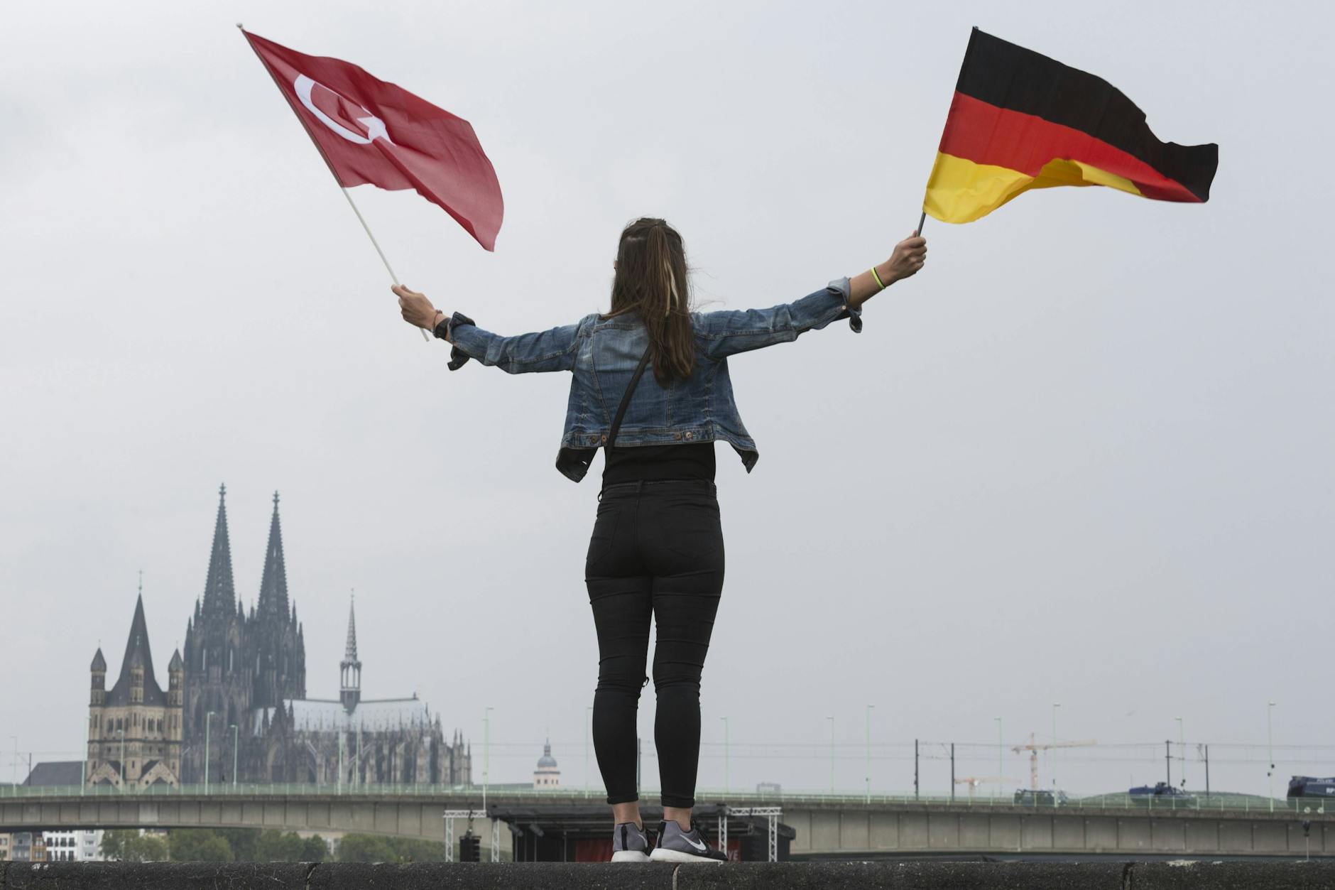 Deutsch-Türken wählen oft Erdogan. Aber nicht nur. Das wird gerne in Deutschland vergessen.