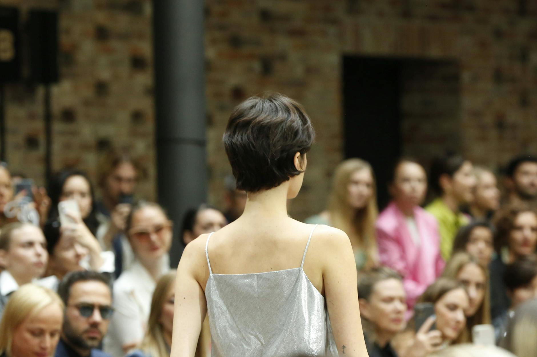 Ja, wo laufen sie denn? Hier auf der Show der Marke Bobkova in der vergangenen Saison