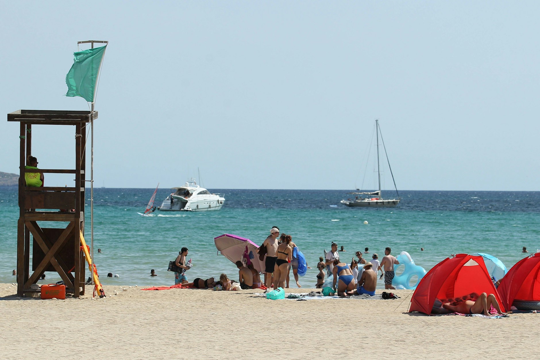 Mallorca, Playa de Palma: Ab Sonntag treten Rettungsschwimmer in den unbefristeten Streik.