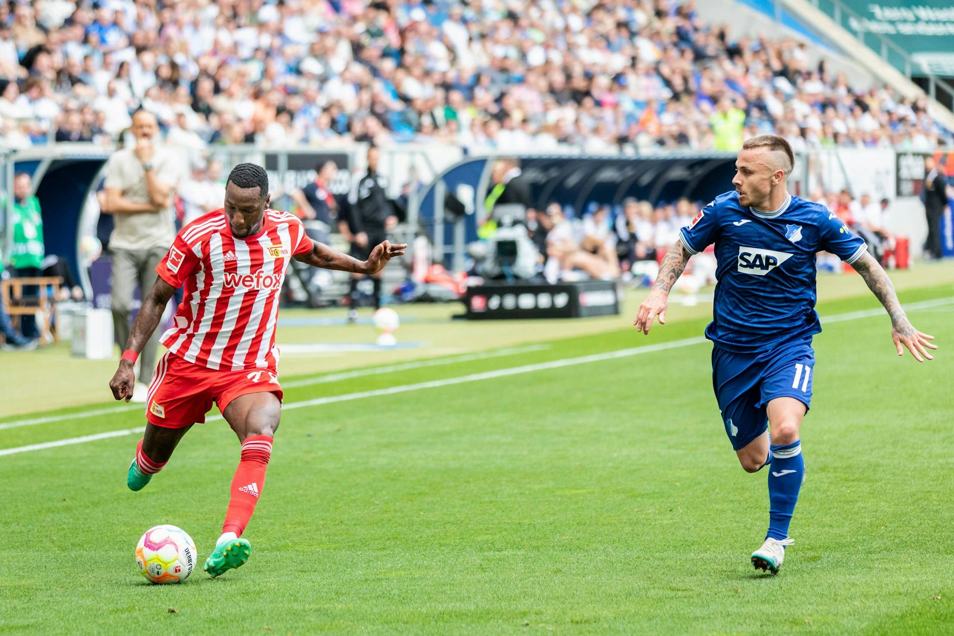 Union läuft in der 2. Halbzeit an und arbeitet am Ausgleich.