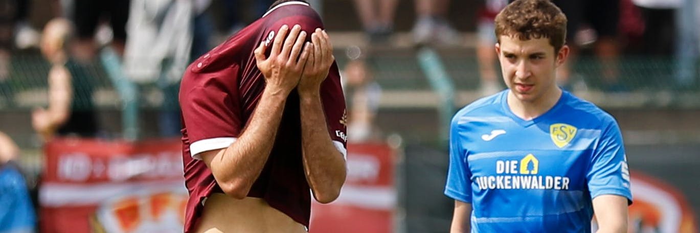 Symbolbild der Dynamo-Pleite gegen Luckenwalde: besser nichts mehr sehen oder hören.