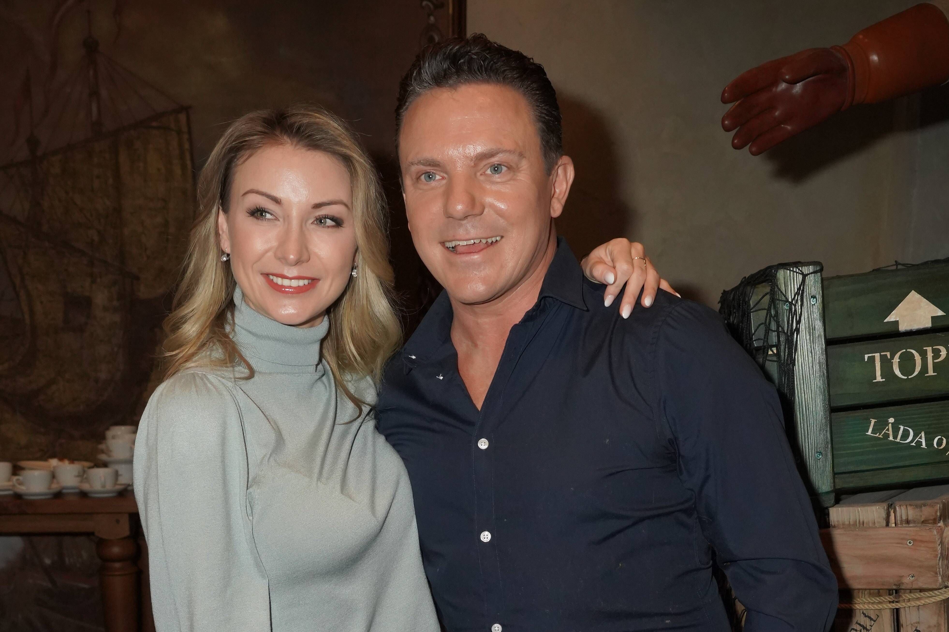 Image - Vergleichen Sie mal! Stefan Mross’ Neue sieht plötzlich aus wie seine Ex