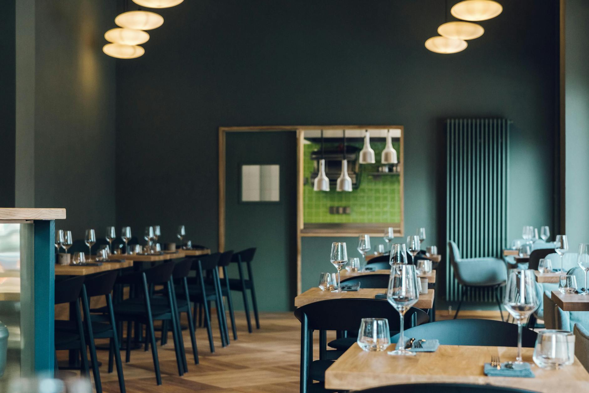 So viel Platz ist selten: Das Frühstück 3000 in Schöneberg ist überaus gefragt.