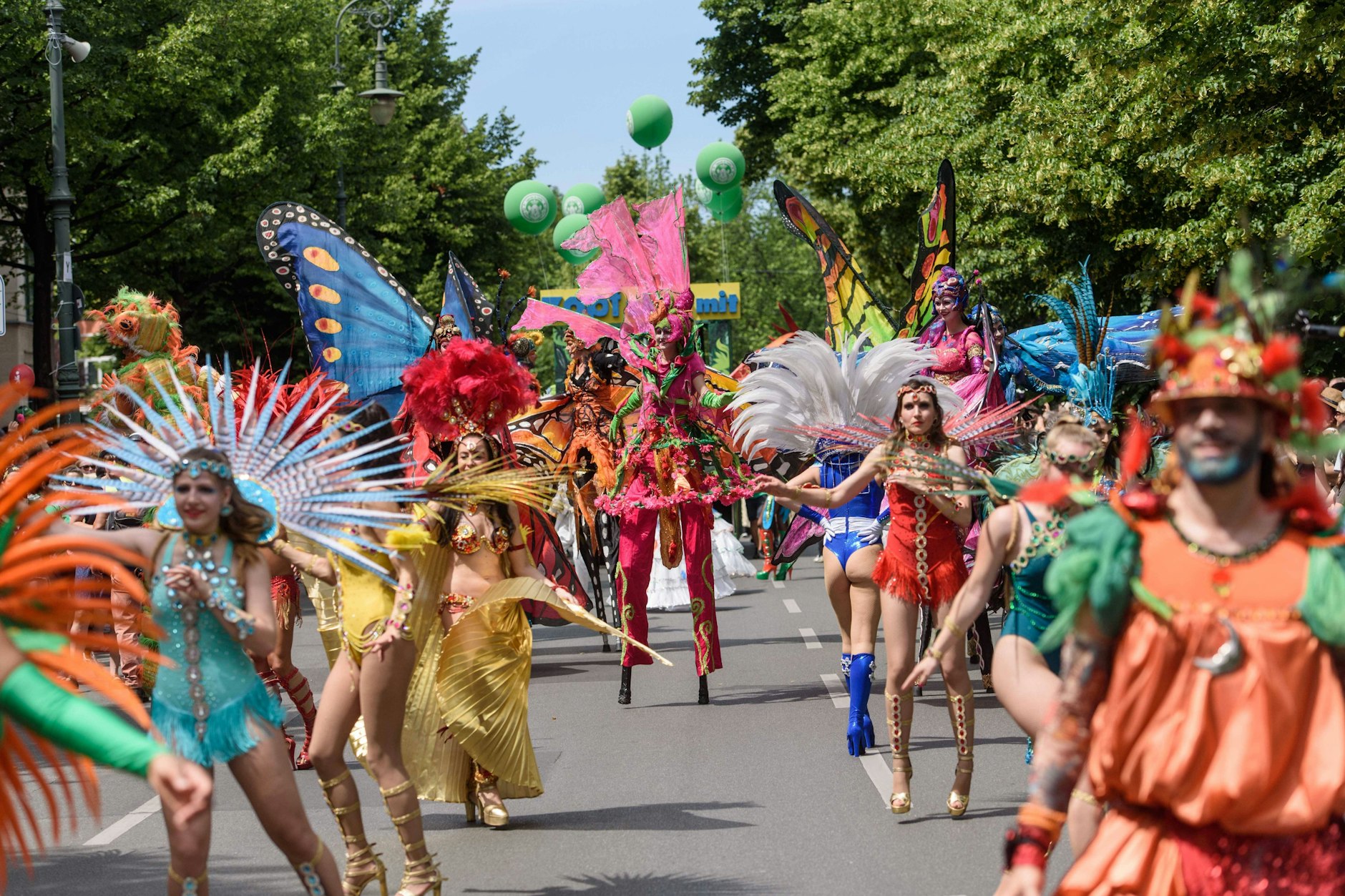 Die Vorbereitungen auf den Karneval der Kulturen werden in Berlin am Donnerstag den Verkehr in der Stadt beeinträchtigen.&nbsp;