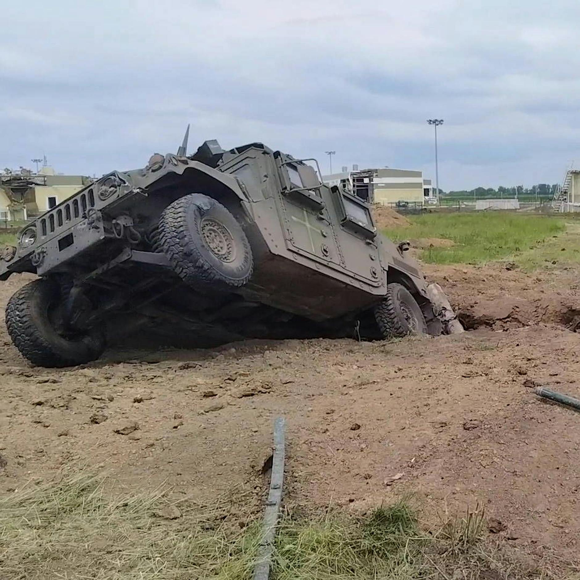 US-Militärfahrzeuge offenbar für Angriff auf Belgorod genutzt – massiver Drohnenangriff