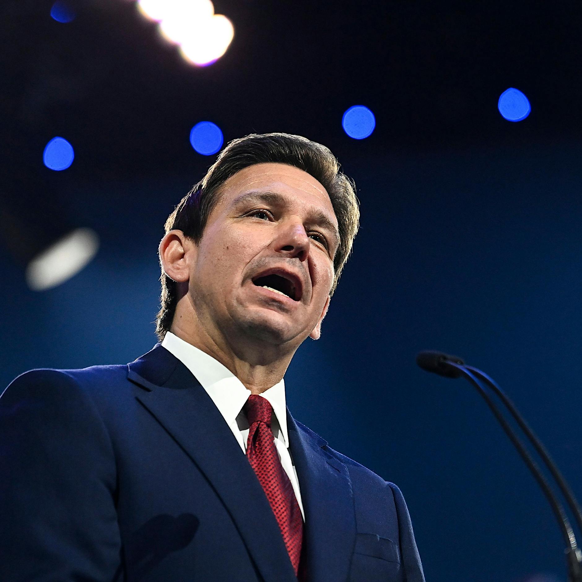 DeSantis will bei US-Präsidentenwahl antreten: Wahlkampf startet mit Twitter-Panne