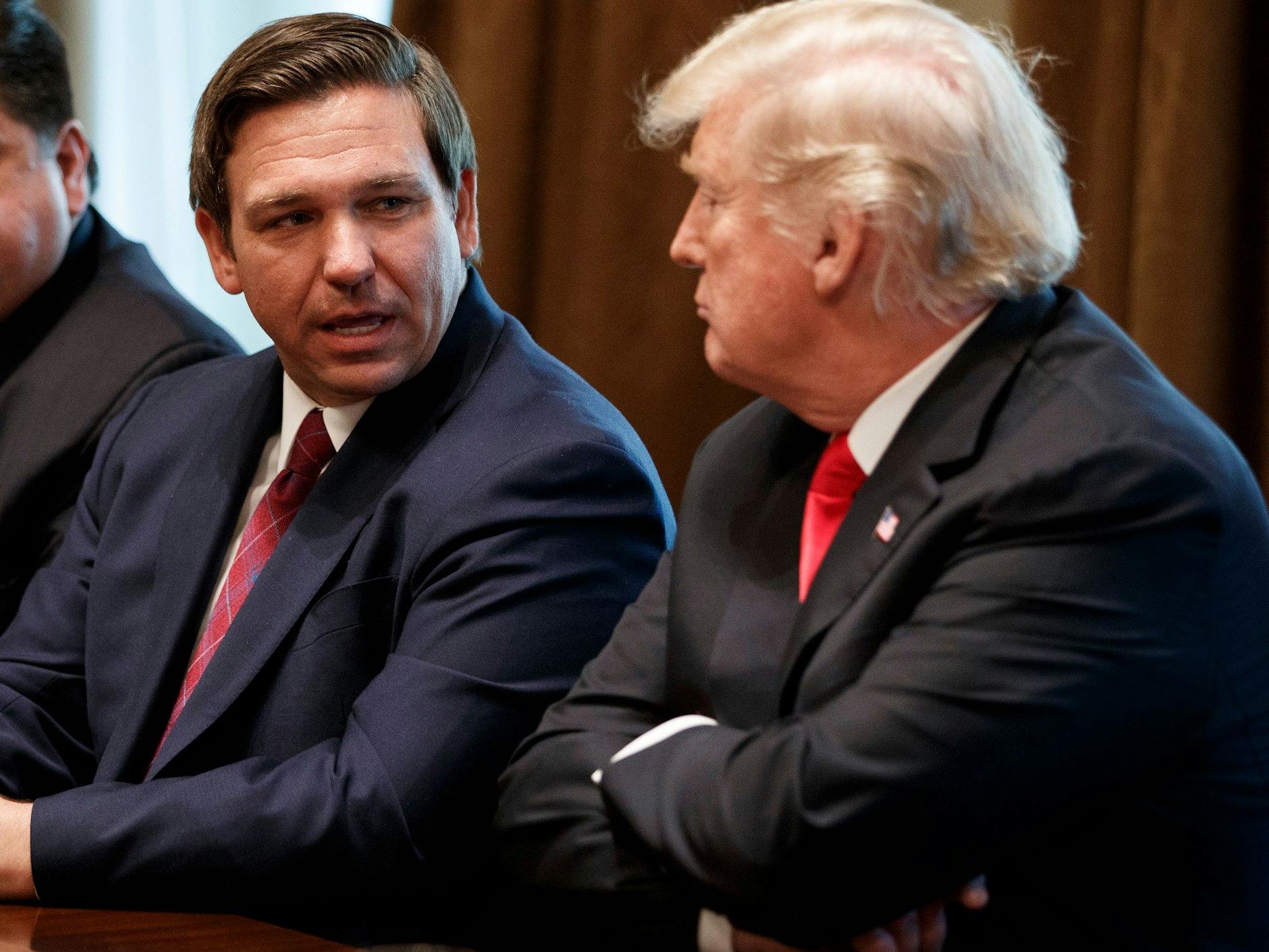 2018 redeten Ron DeSantis und der damalige Präsident Donald Trump noch miteinander, jetzt gehen sie sich seit Monaten aus dem Weg.