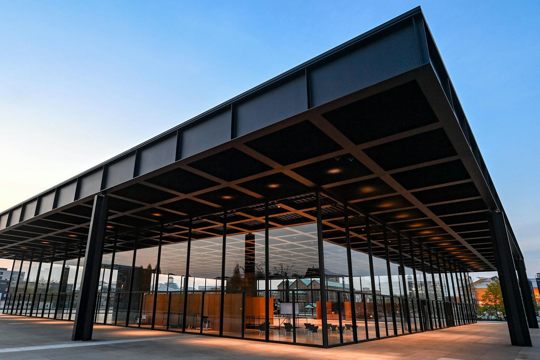 Wird wahrscheinlich bald zum Runway: die Neue Nationalgalerie.