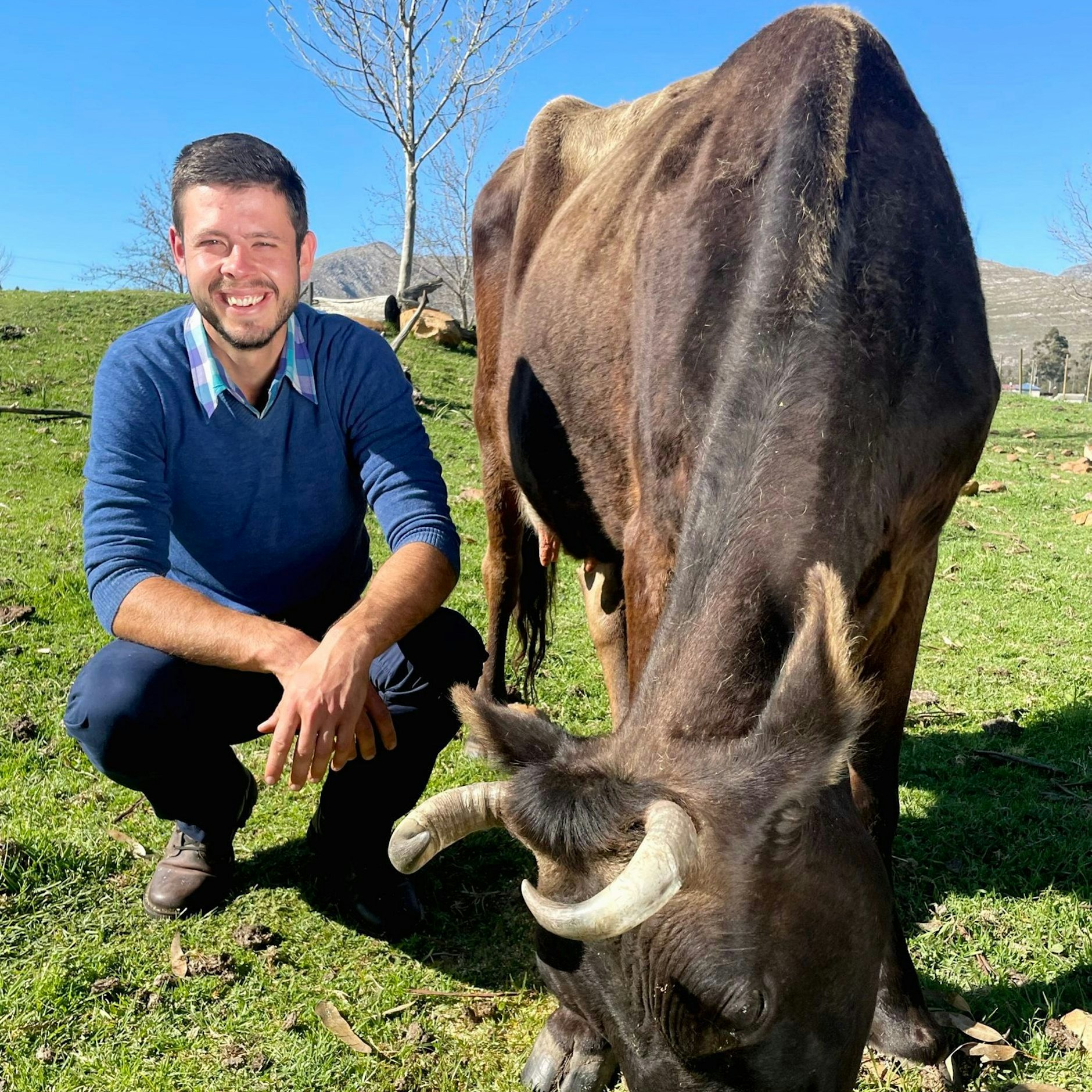 Werner aus Südafrika möchte Leonie weiter kennenlernen.