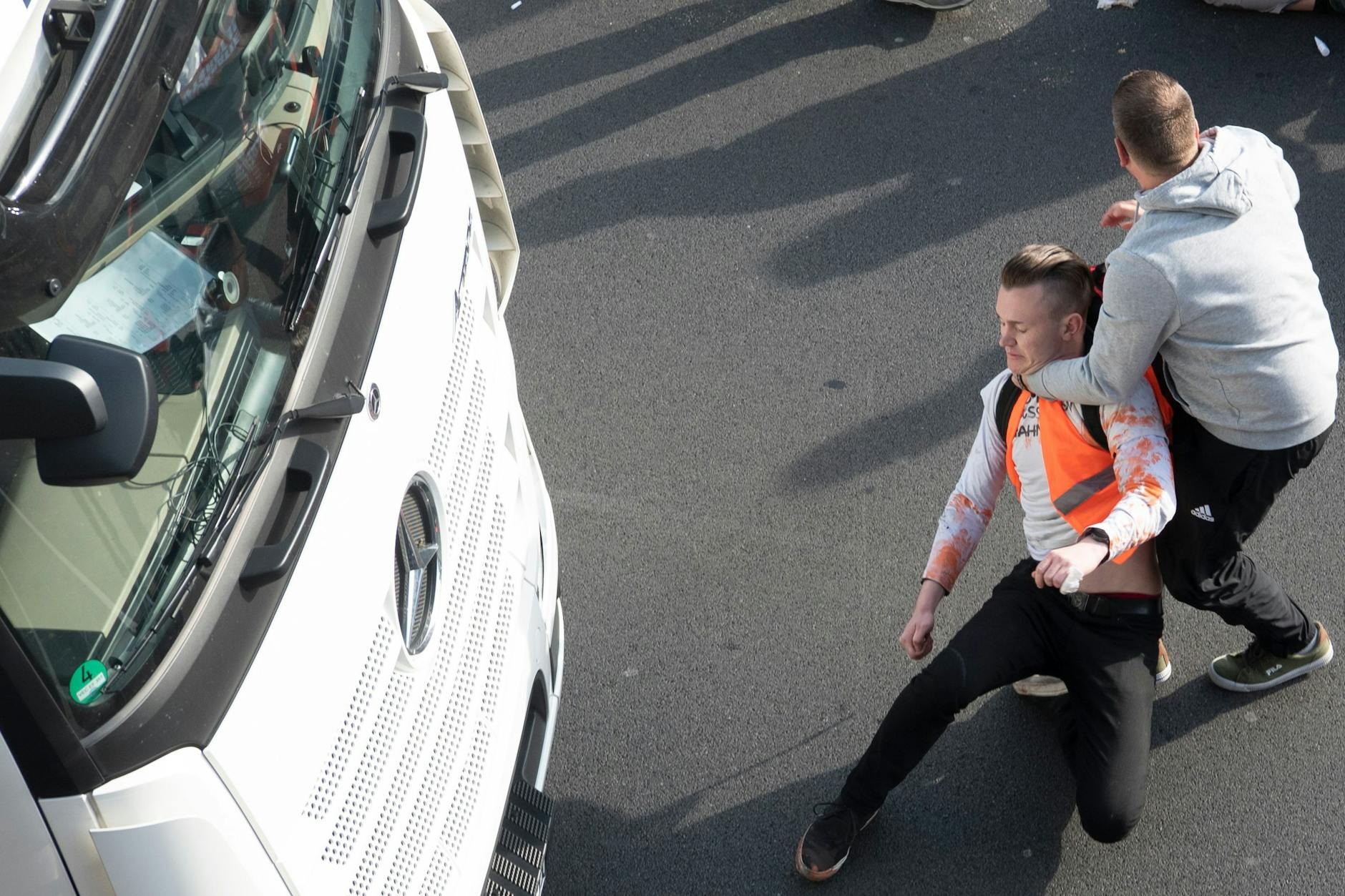 Eine erstaunliche Eskalationsbereitschaft ist zu beobachten.