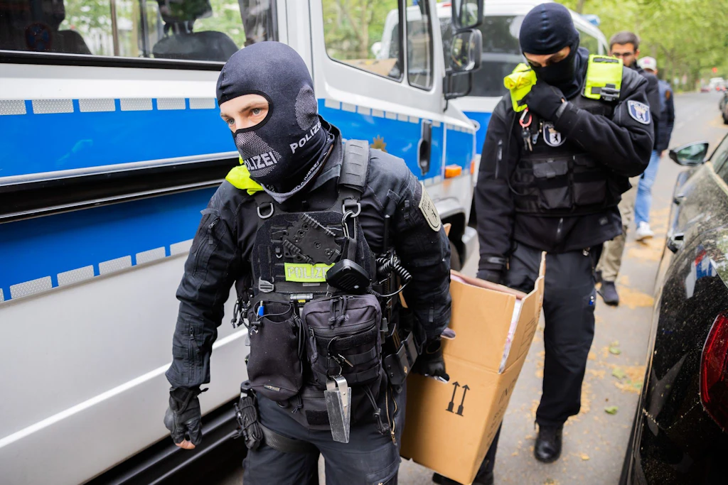 Razzia macht Angst, aber Widerstand geht weiter