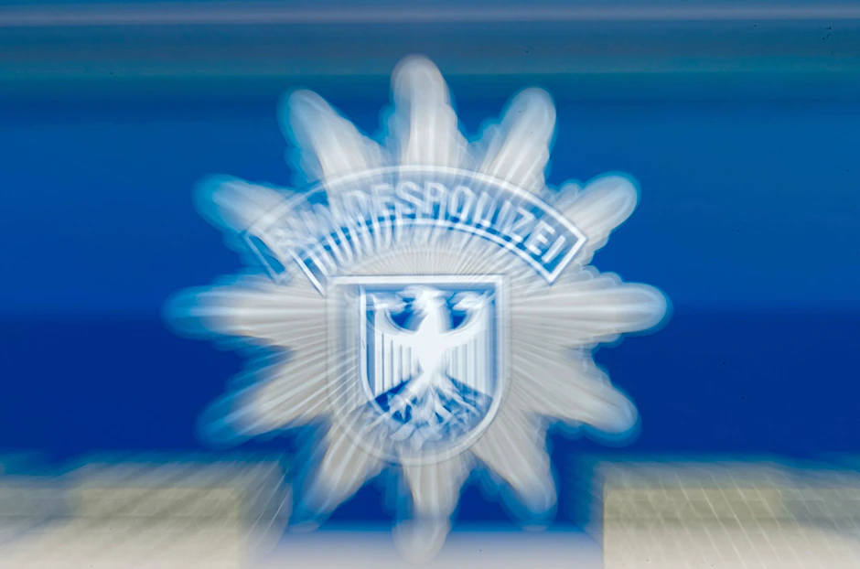 ARCHIV - Der Bundespolizeibeauftragte soll unter anderem Akteneinsichtsrechte und Zutrittsrechte zu Dienststellen erhalten.  
