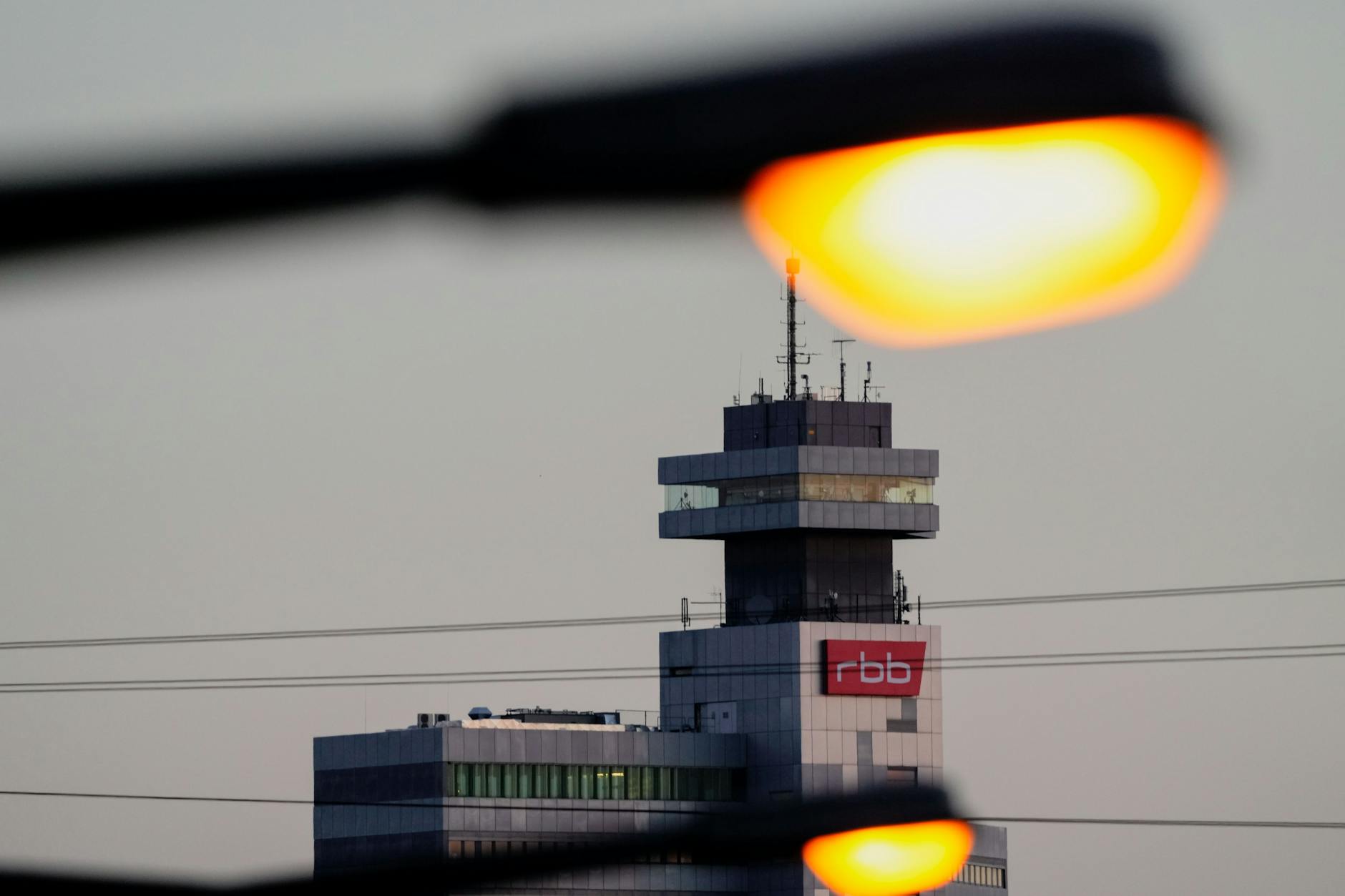 Das Sendergebäude des Rundfunks Berlin-Brandenburg in der Masurenallee in Charlottenburg 
