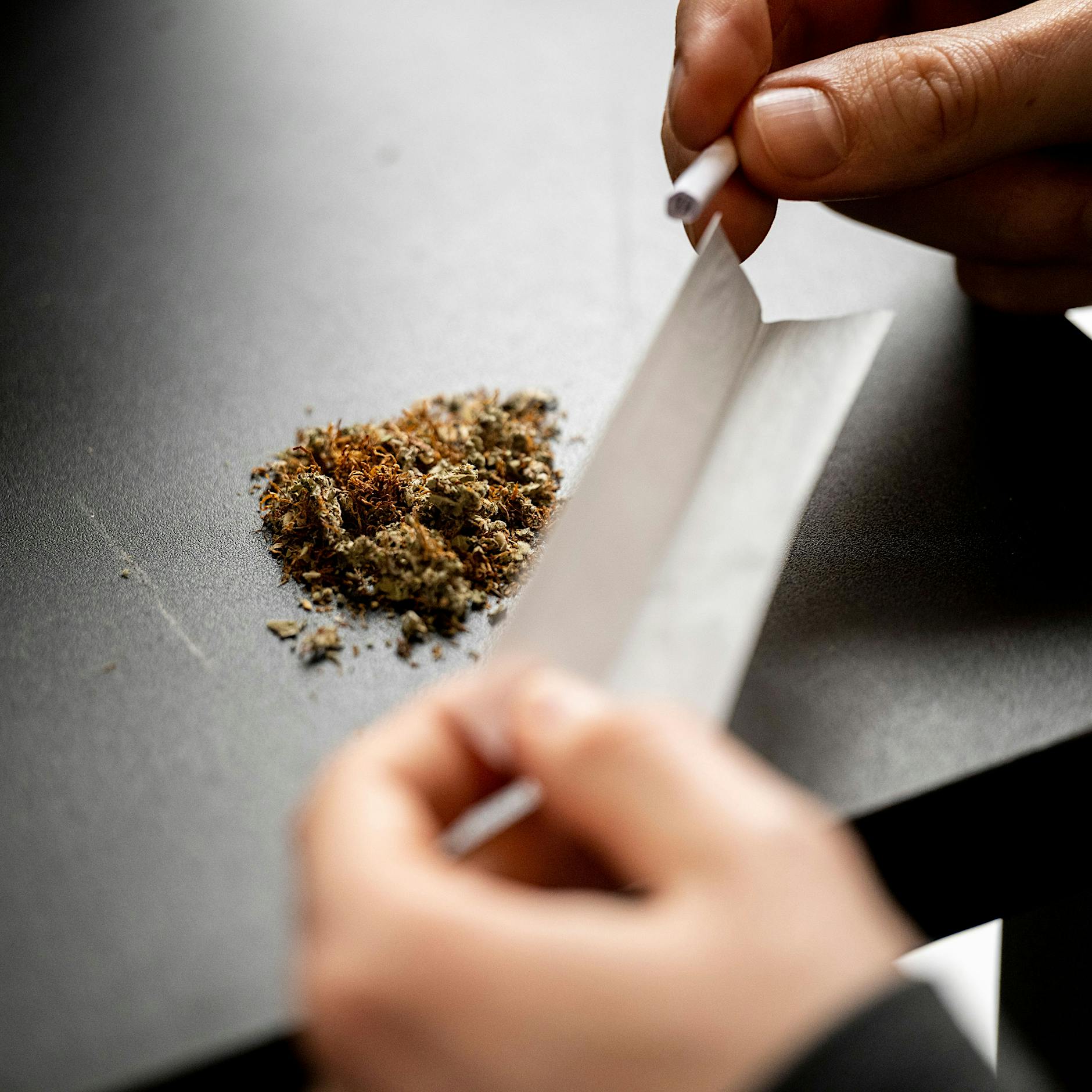 Freigabe von Cannabis: Schüler müssen mehr über psychische Gesundheit lernen