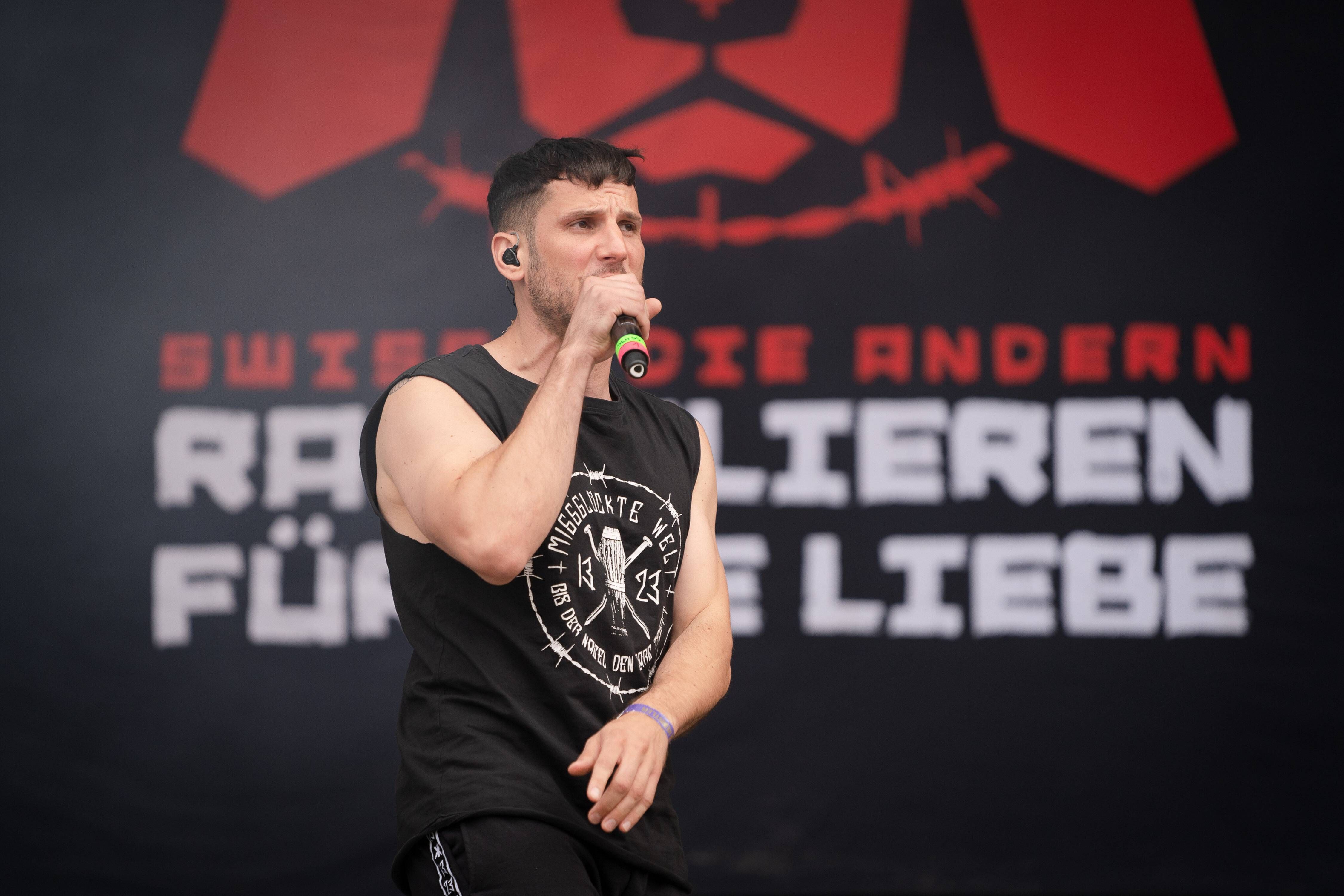 Diese Knallhart-Punkband ist Deutschlands neue Nummer 1!