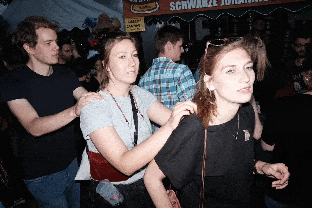 Ringelpiez mit Anfassen: Impressionen vergangener Kulturkarnevals. 