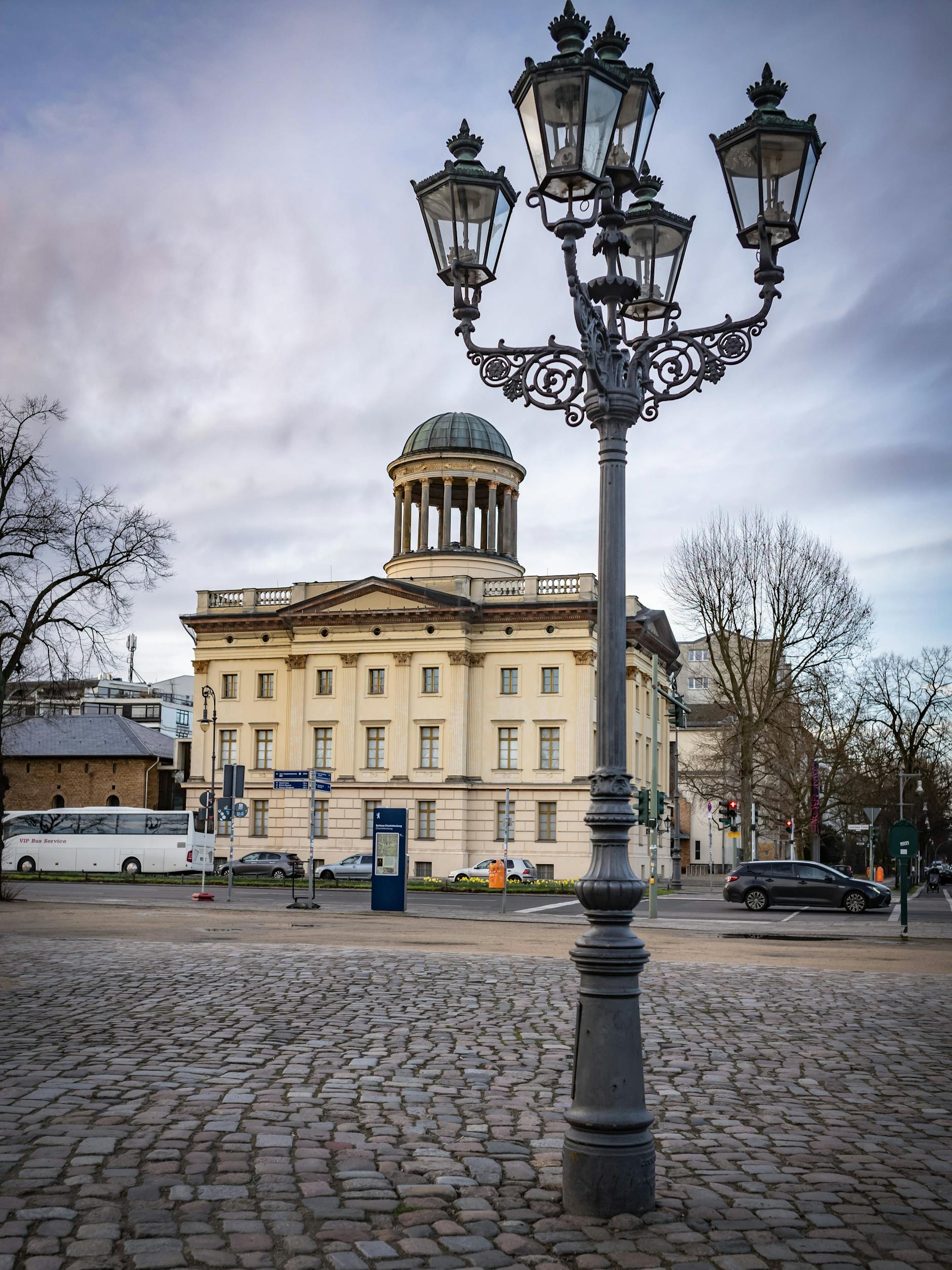 Auch von außen ein Highlight: die Sammlung Scharf-Gerstenberg.