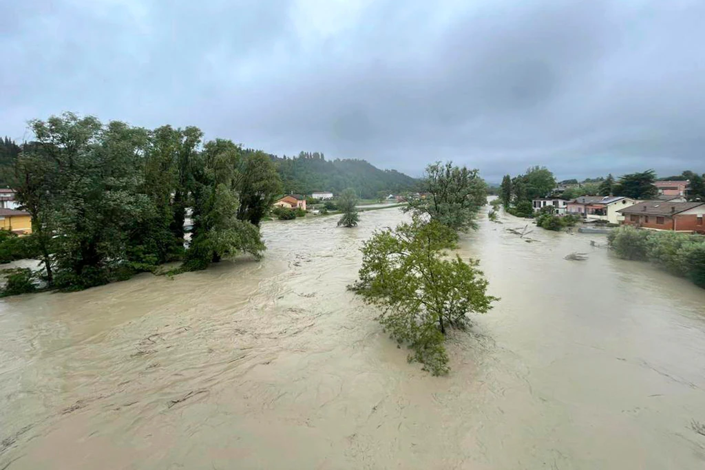 „Wäre nicht richtig“: Imola-Rennen nach Unwetter abgesagt