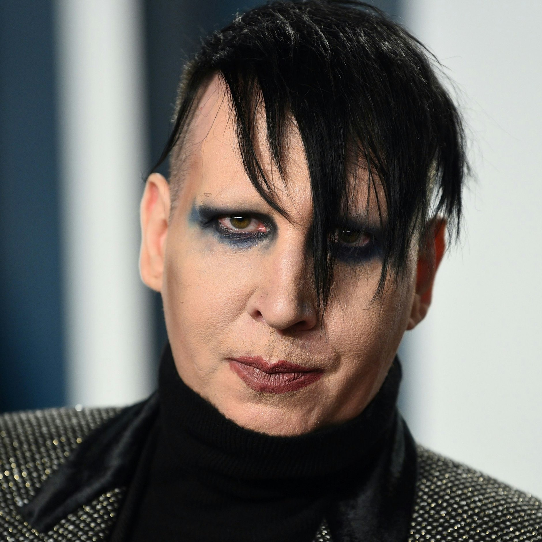 Auf der Bühne spielt Brian Hugh Warner, wie Marilyn Manson mit bürgerlichem Namen heißt, den Schock-Rocker.