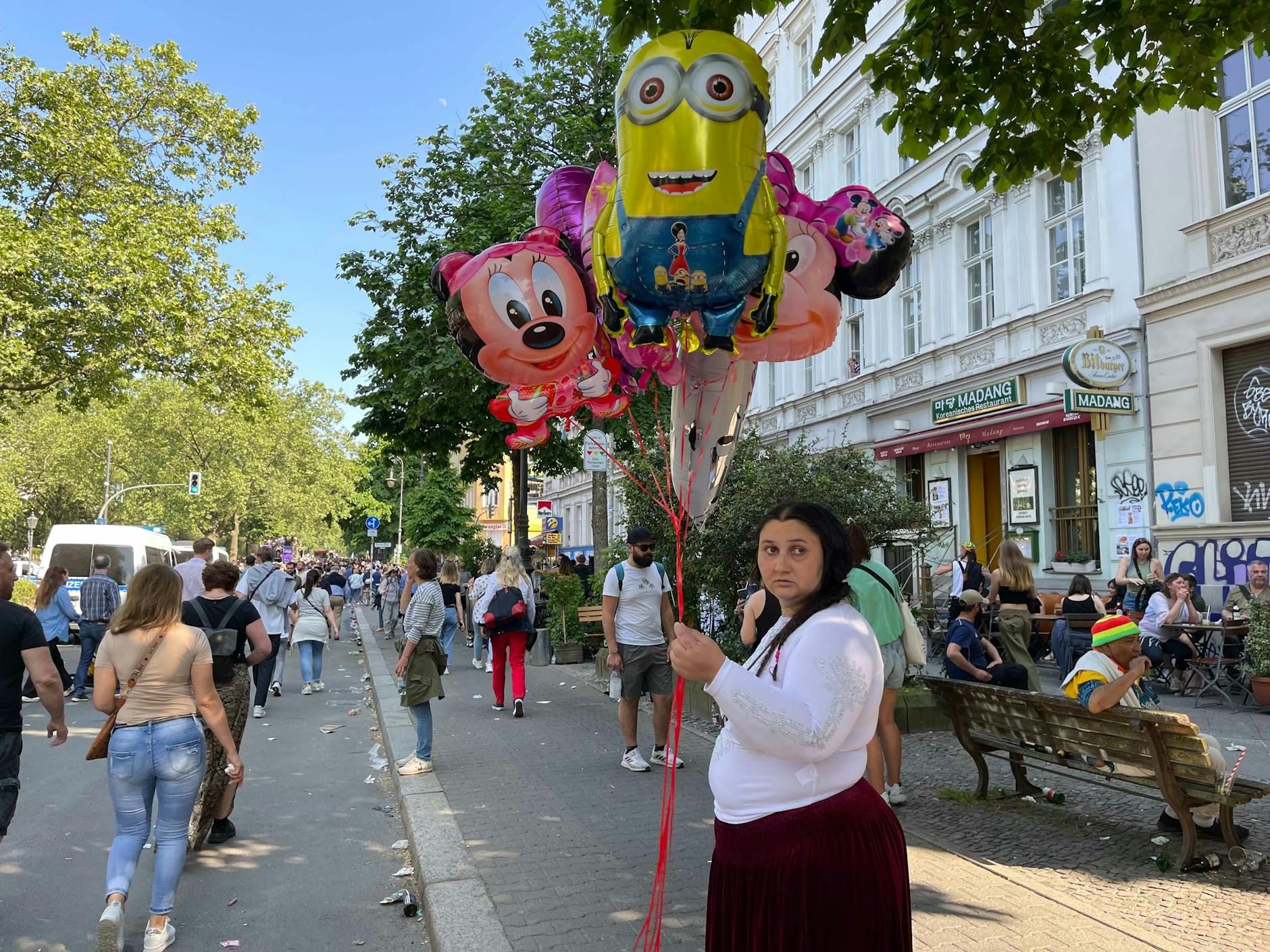 Wer möchte einen Ballon kaufen?