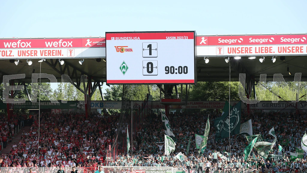 Union: Um 17:41 Uhr spielten sie die Champions-League-Hymne!