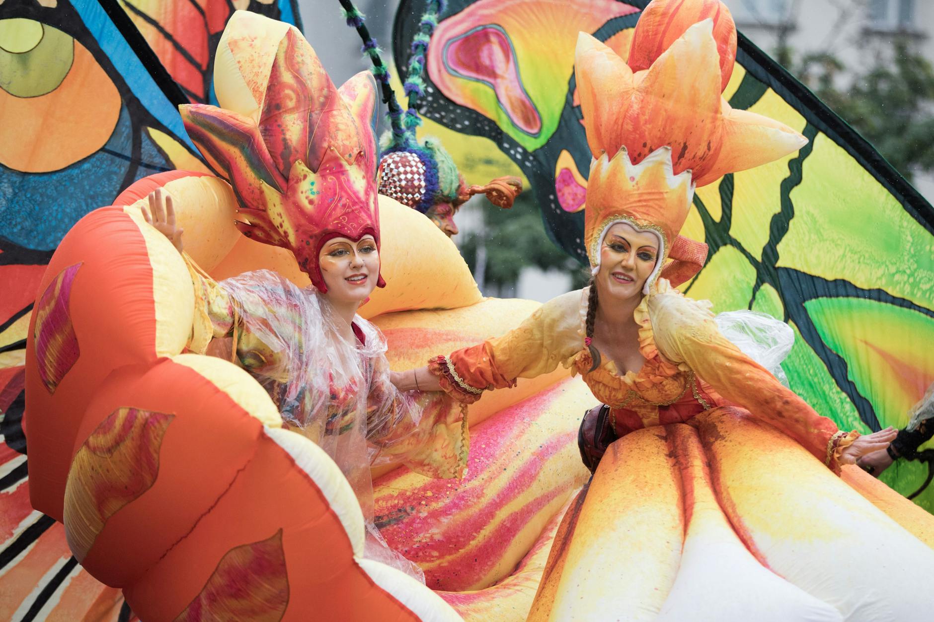 Am Sonntag findet wieder der große Umzug beim Karneval der Kulturen statt.