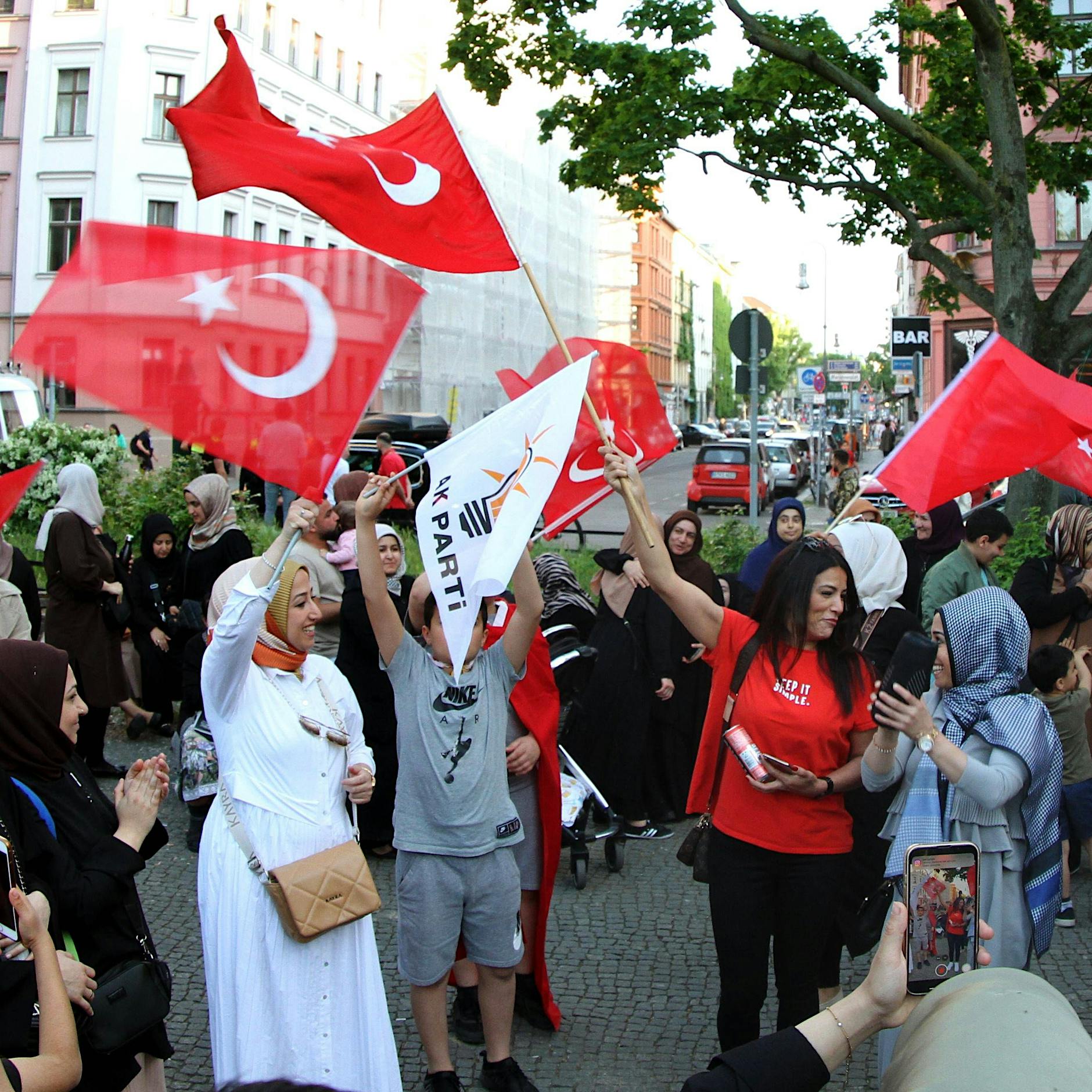 Nach der Wahl in der Türkei: „Ich konnte die Spannung am Kottbusser Tor spüren“