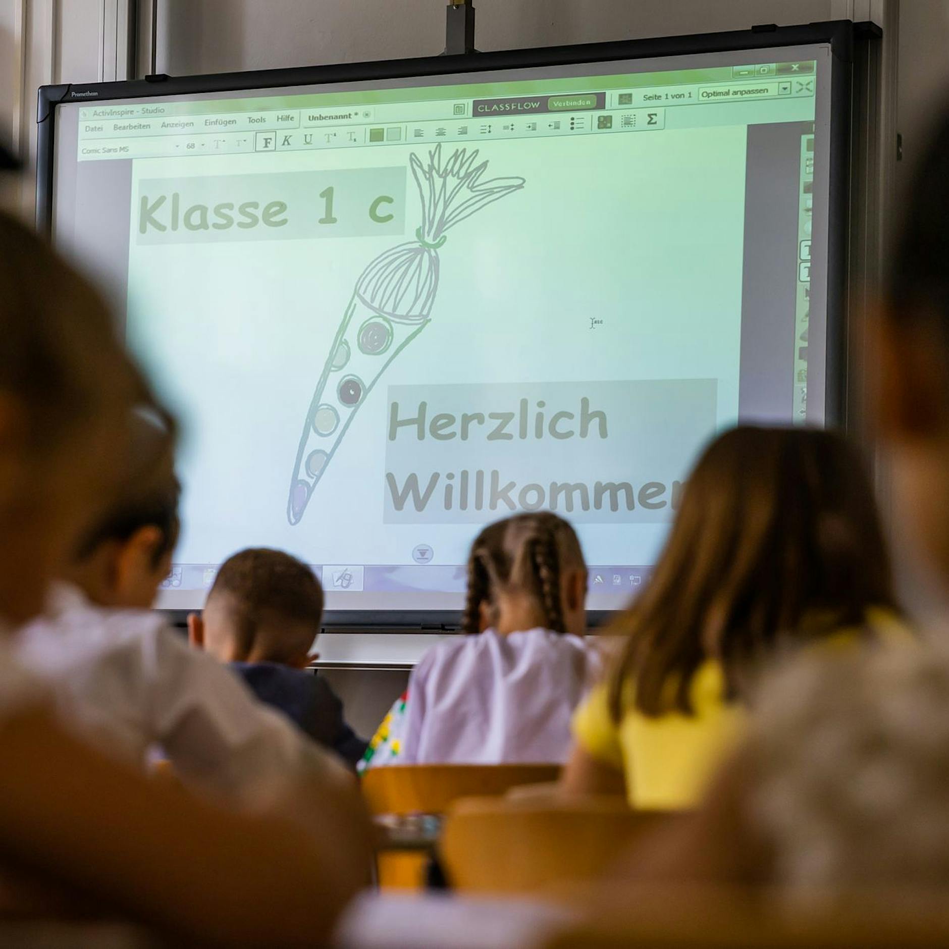 Unterricht im Container? Schulplätze fehlen für Geflüchtete