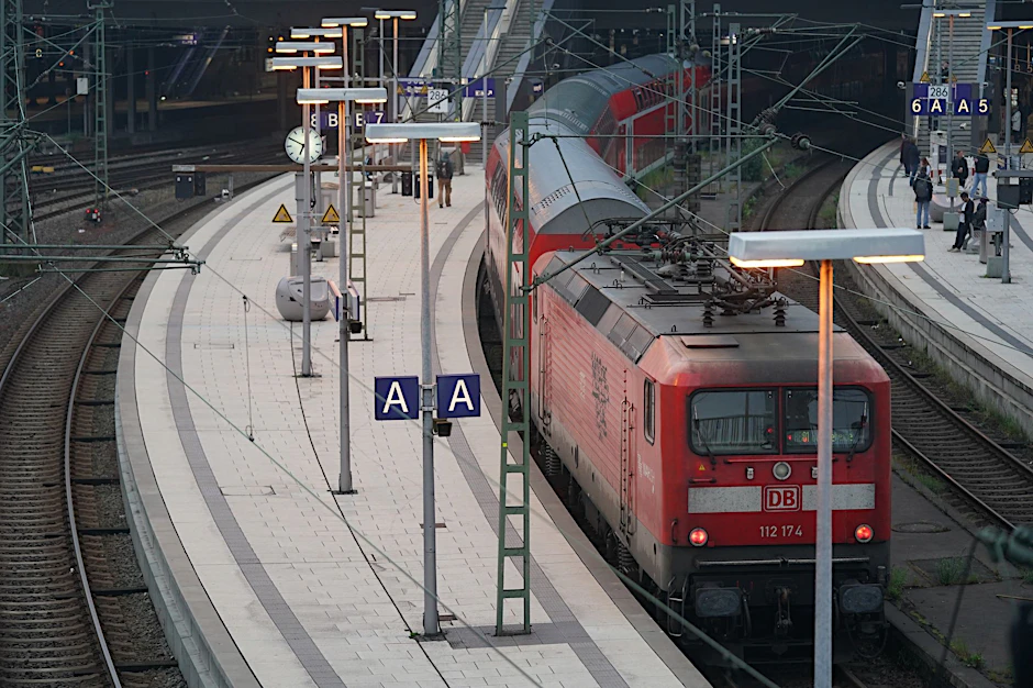 Der Tarifkonflikt zwischen DB und EVG dauert schon seit&nbsp;Ende Februar an.&nbsp;