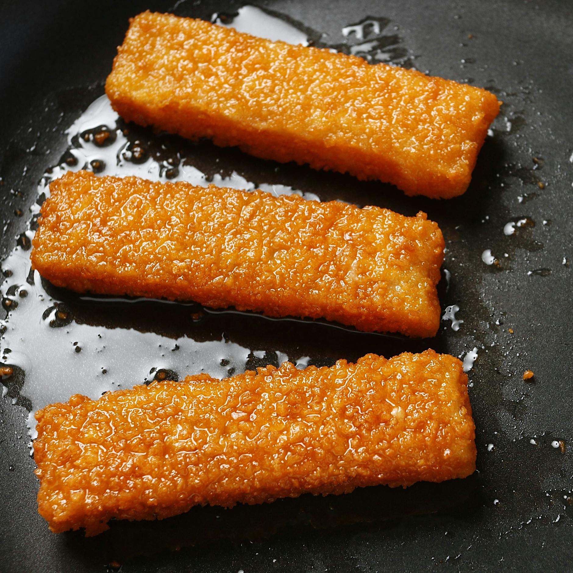 Iglos Fischstäbchen wird 60: Was steckt im beliebten Fett-Quader?