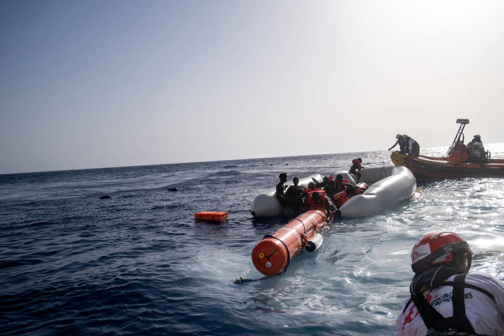Flüchtlinge auf dem Mittelmeer: Jetzt spricht der Mann hinter dem viralen Video