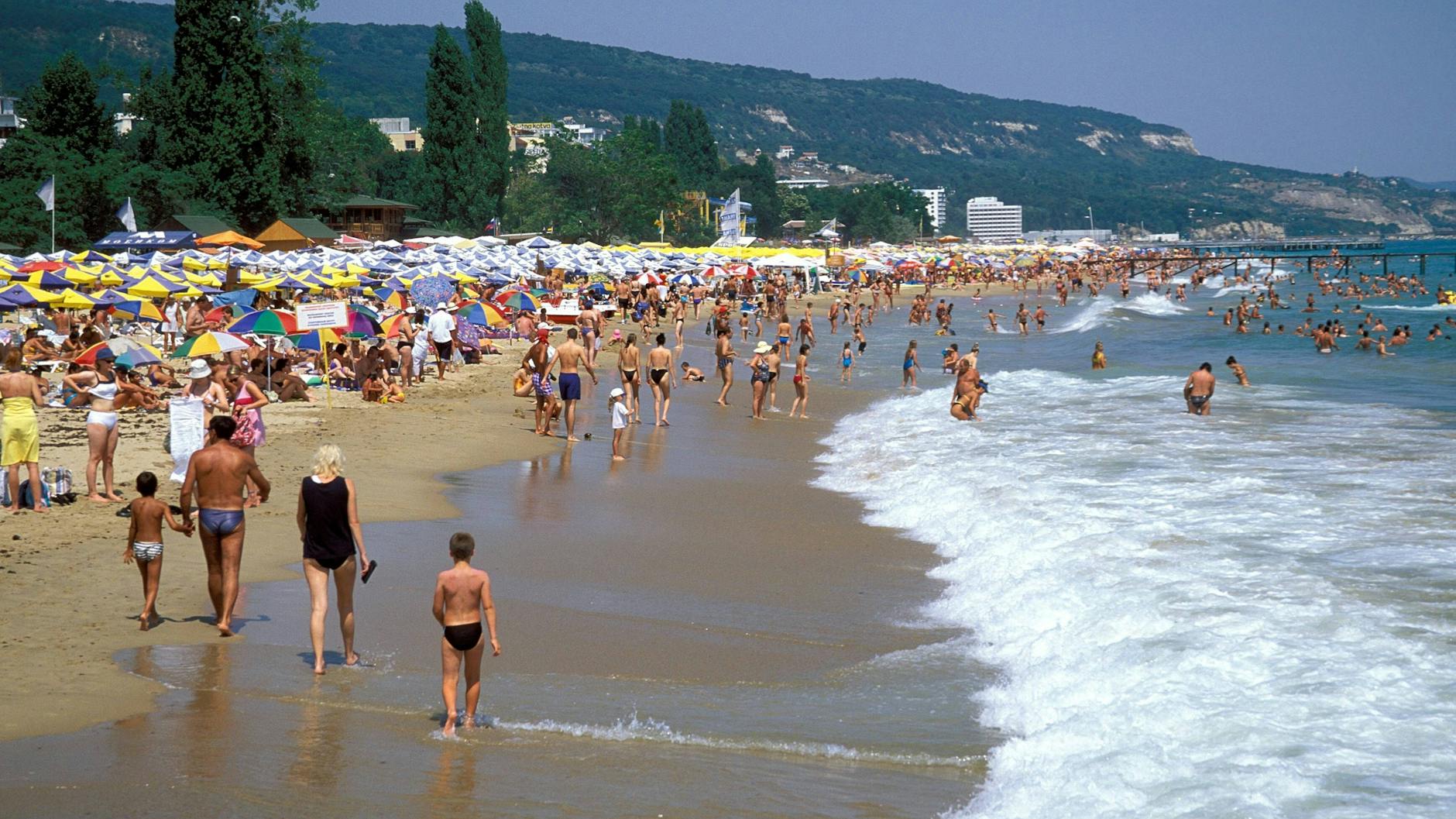 Der Goldstrand in Bulgarien ist ein verhältnismäßig preiswertes Reiseziel für den Sommerurlaub.