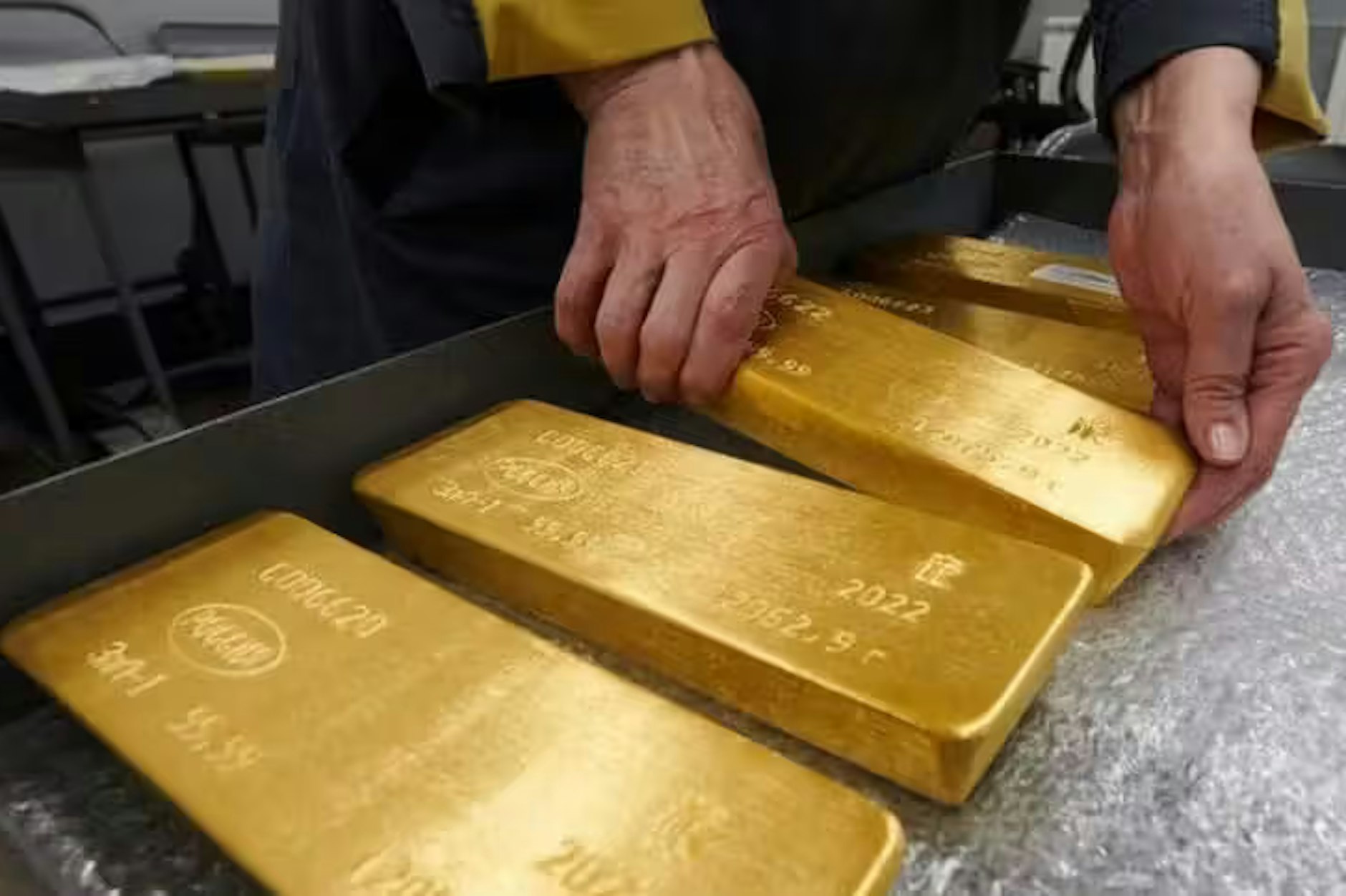 Neu gegossene russische Goldbarren, 2022