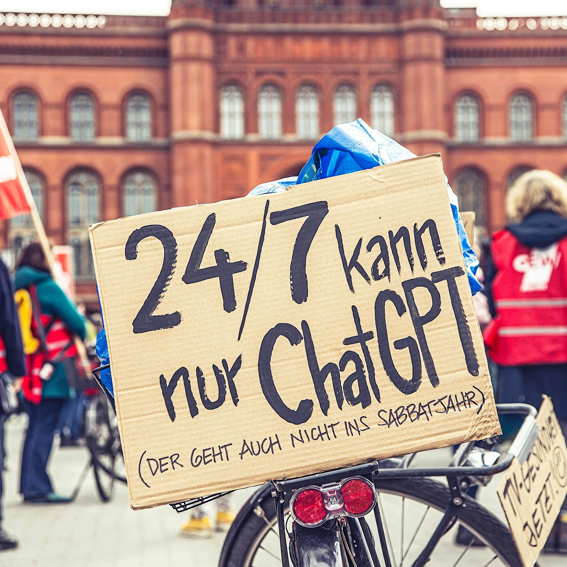 Berliner Lehrer im Warnstreik: Was ist mit dem Wahlversprechen der CDU passiert?