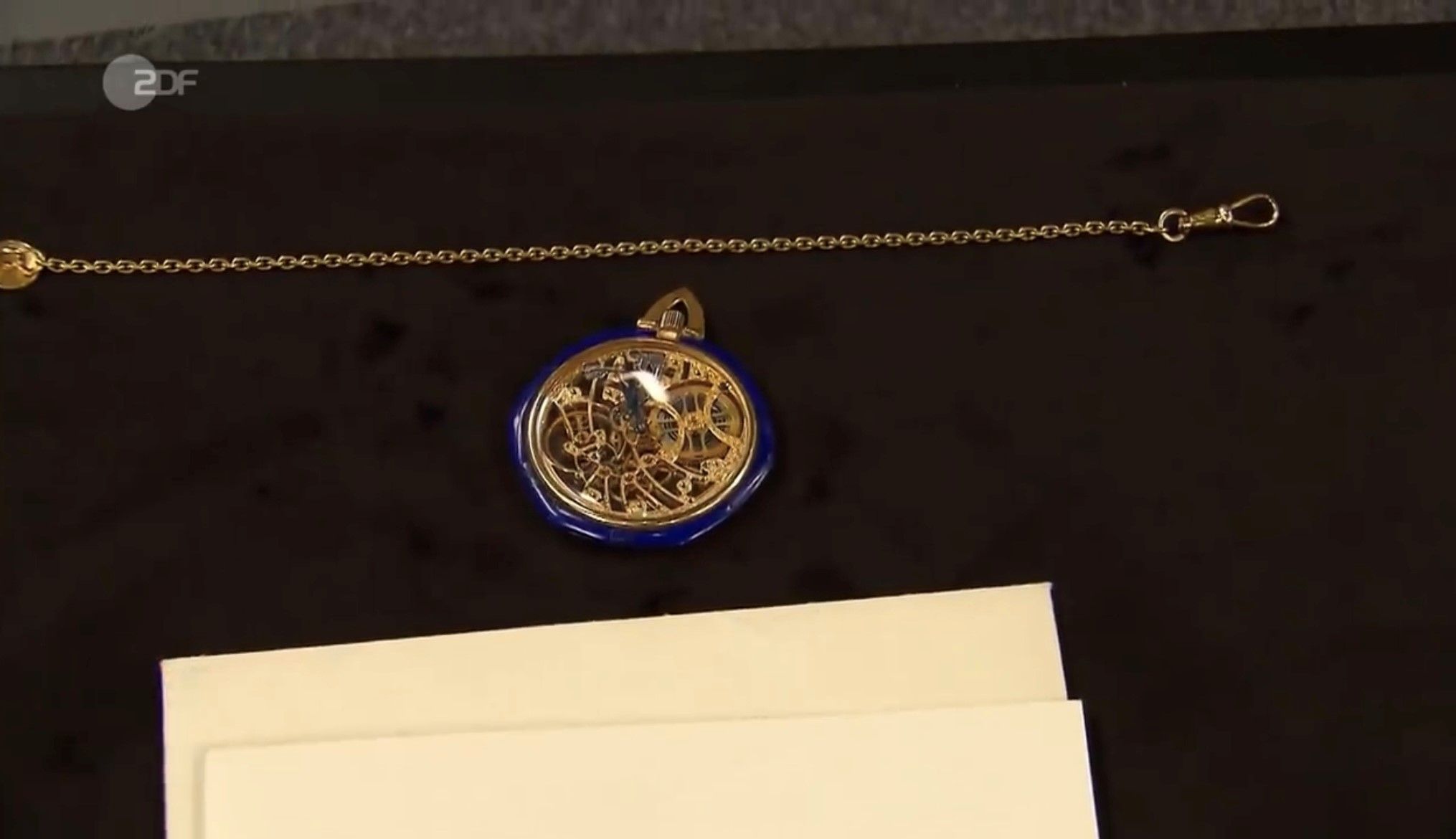 Image - Falsches Zertifikat bei „Bares für Rares“ – dann machen die Händler DAS