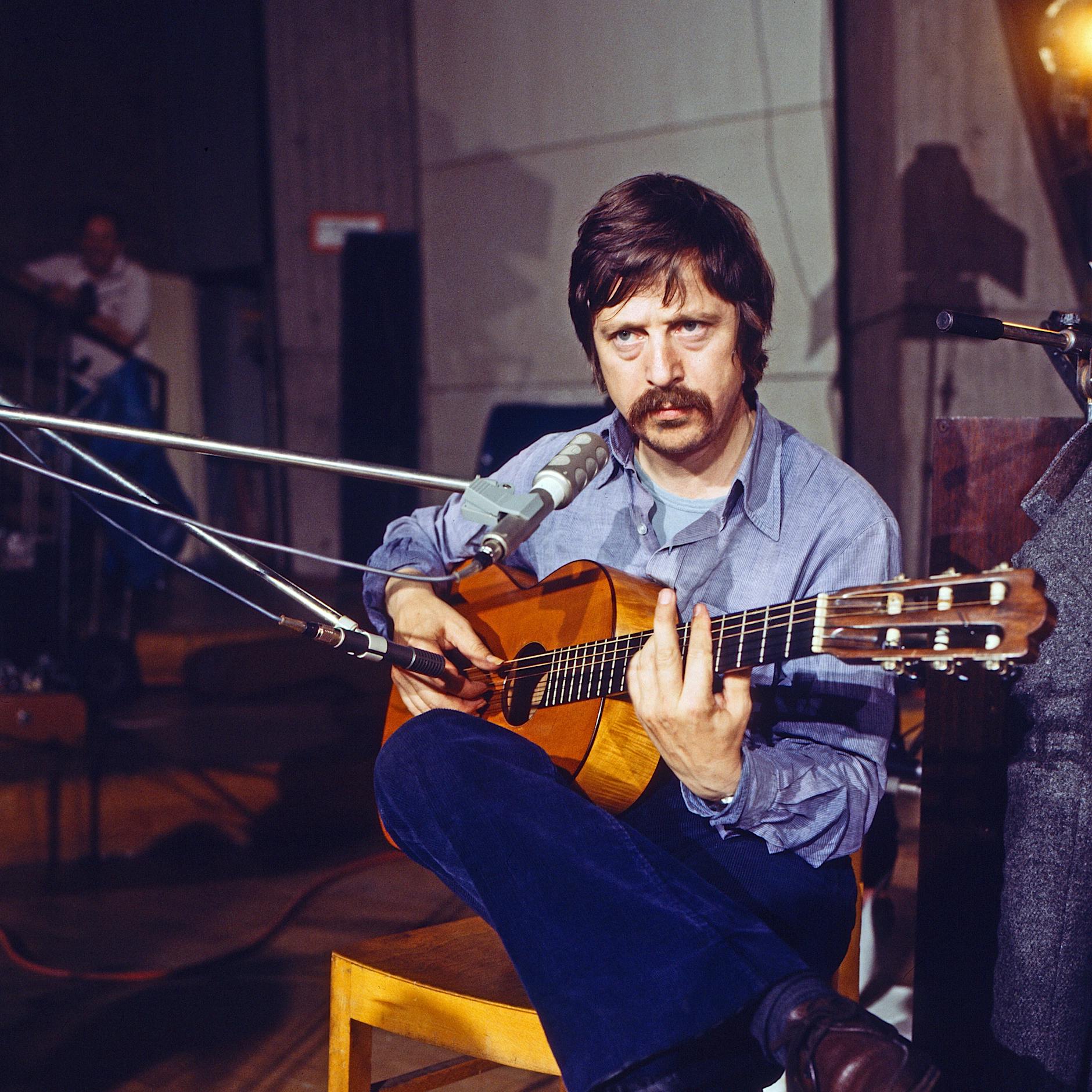 DDR-Experte über Wolf Biermann: Sogar auf dem Klo im Bahnhof Friedrichstraße las man seine Sprüche