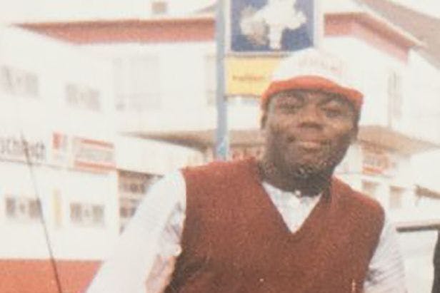 Samuel Yeboah starb in der angezündeten Flüchtlingsunterkunft.