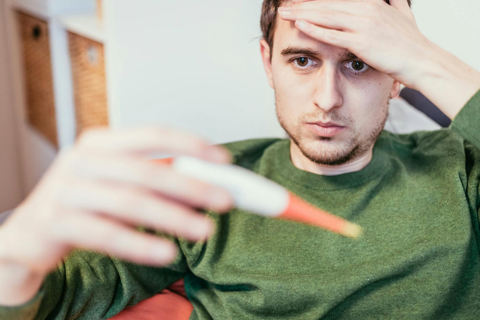 Mit einem Handbuch der fünf Anzeichen wäre die Diagnostik ein Kinderspiel. Das Medizinstudium würde sich schlagartig verkürzen.