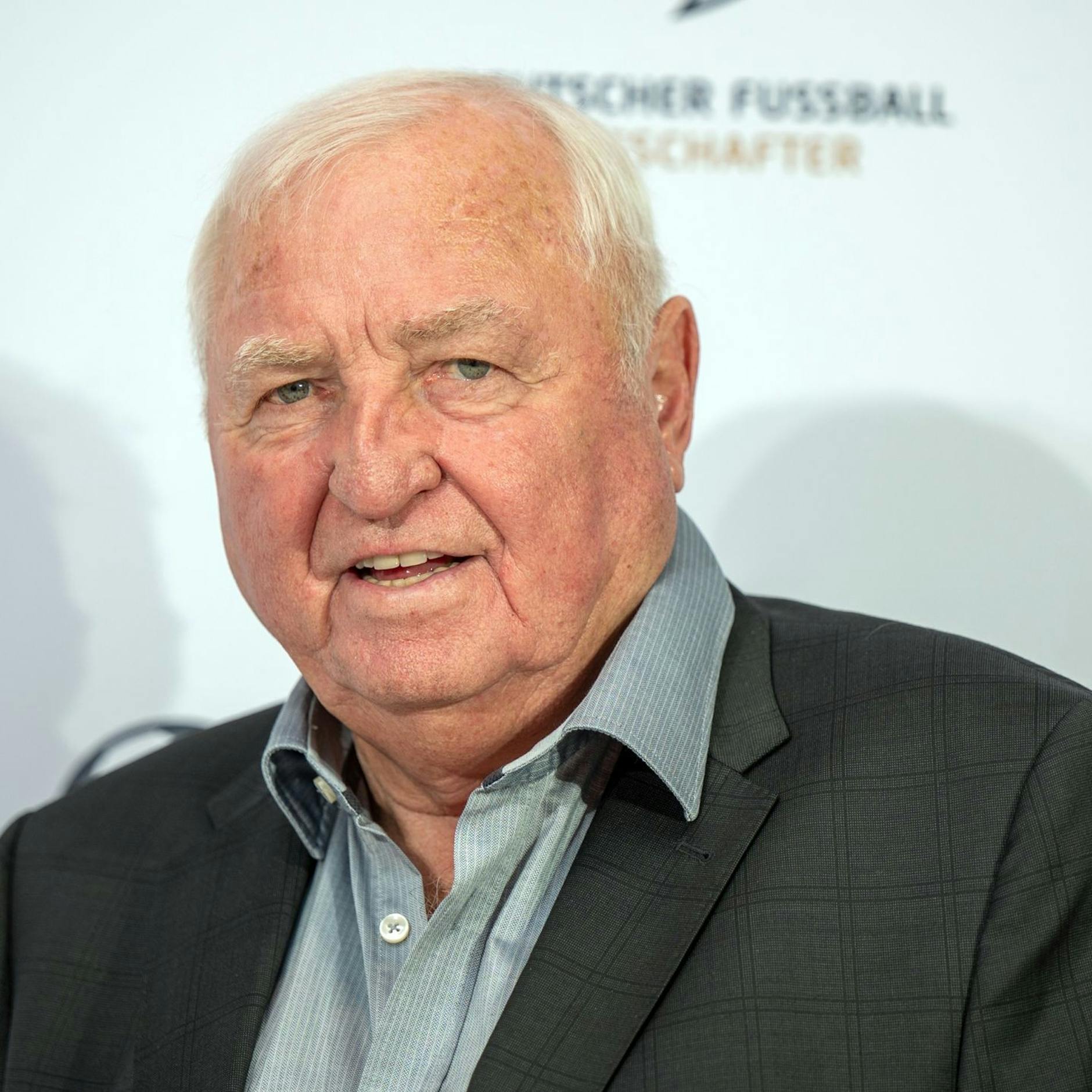 Image - Ulli Wegner: Krankenhaus statt Trainer-Comeback