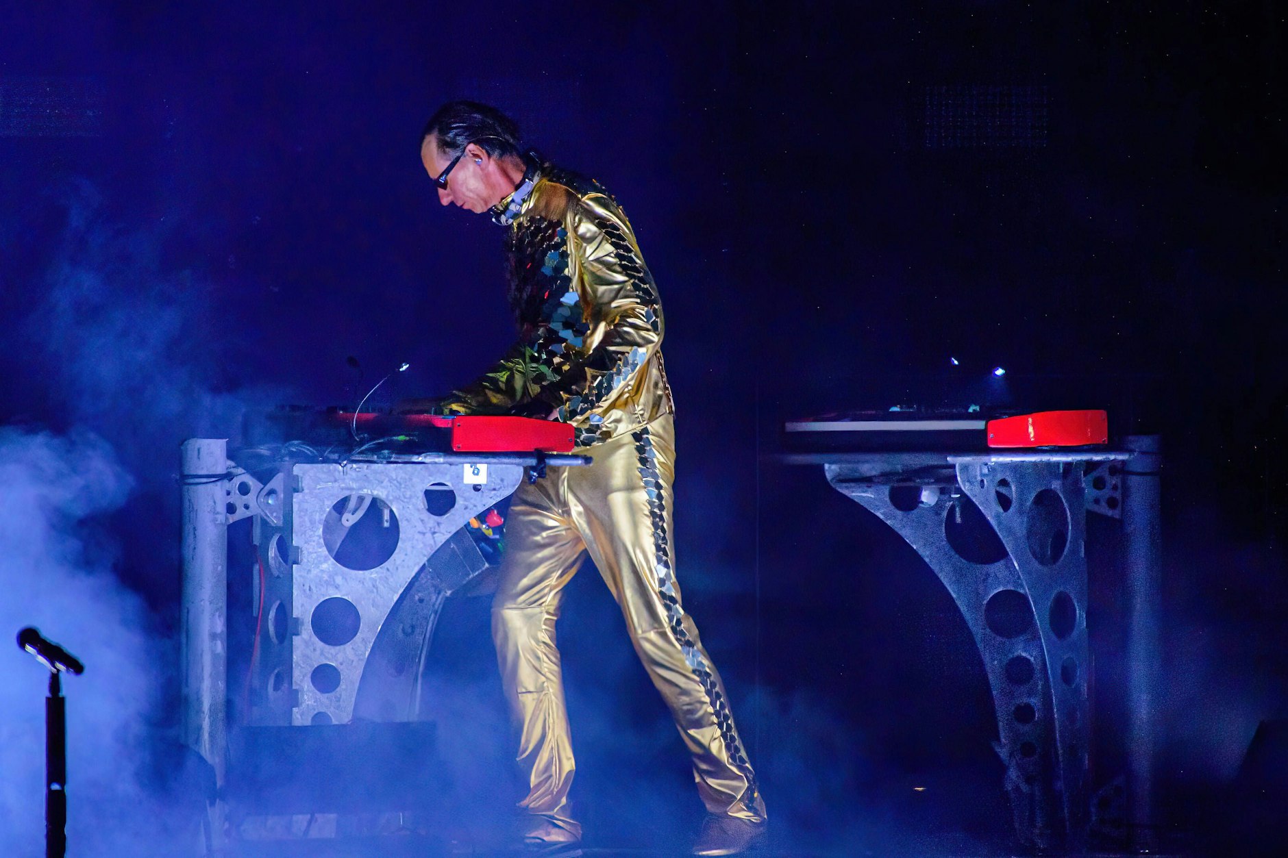 Sammelt Oldtimer und wohnt immer noch in Berlin-Prenzlauer Berg: Keyboarder Flake.