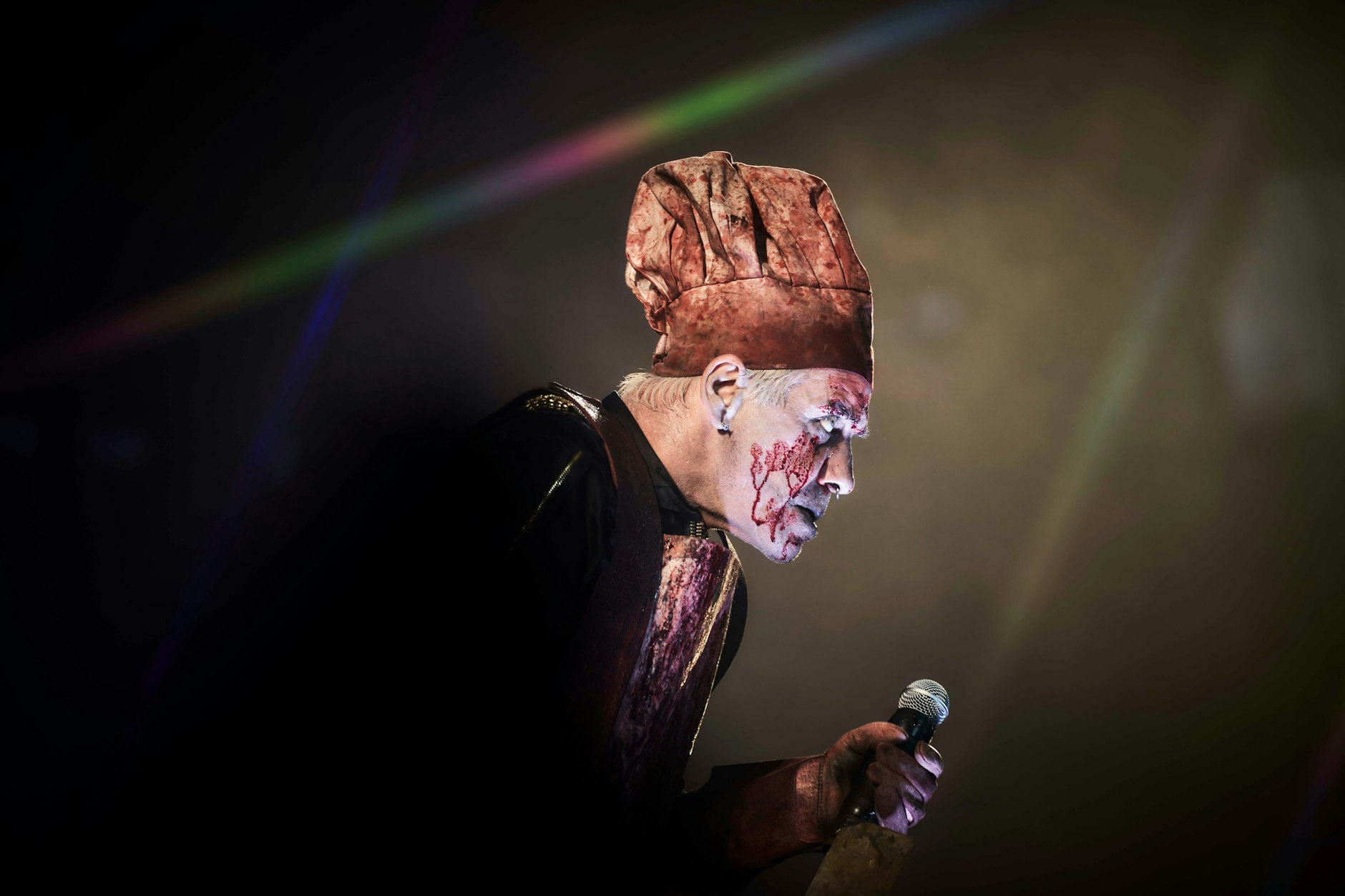 In den vergangenen Tagen waren die Vorwürfe gegen Rammstein-Sänger Till Lindemann immer lauter geworden.